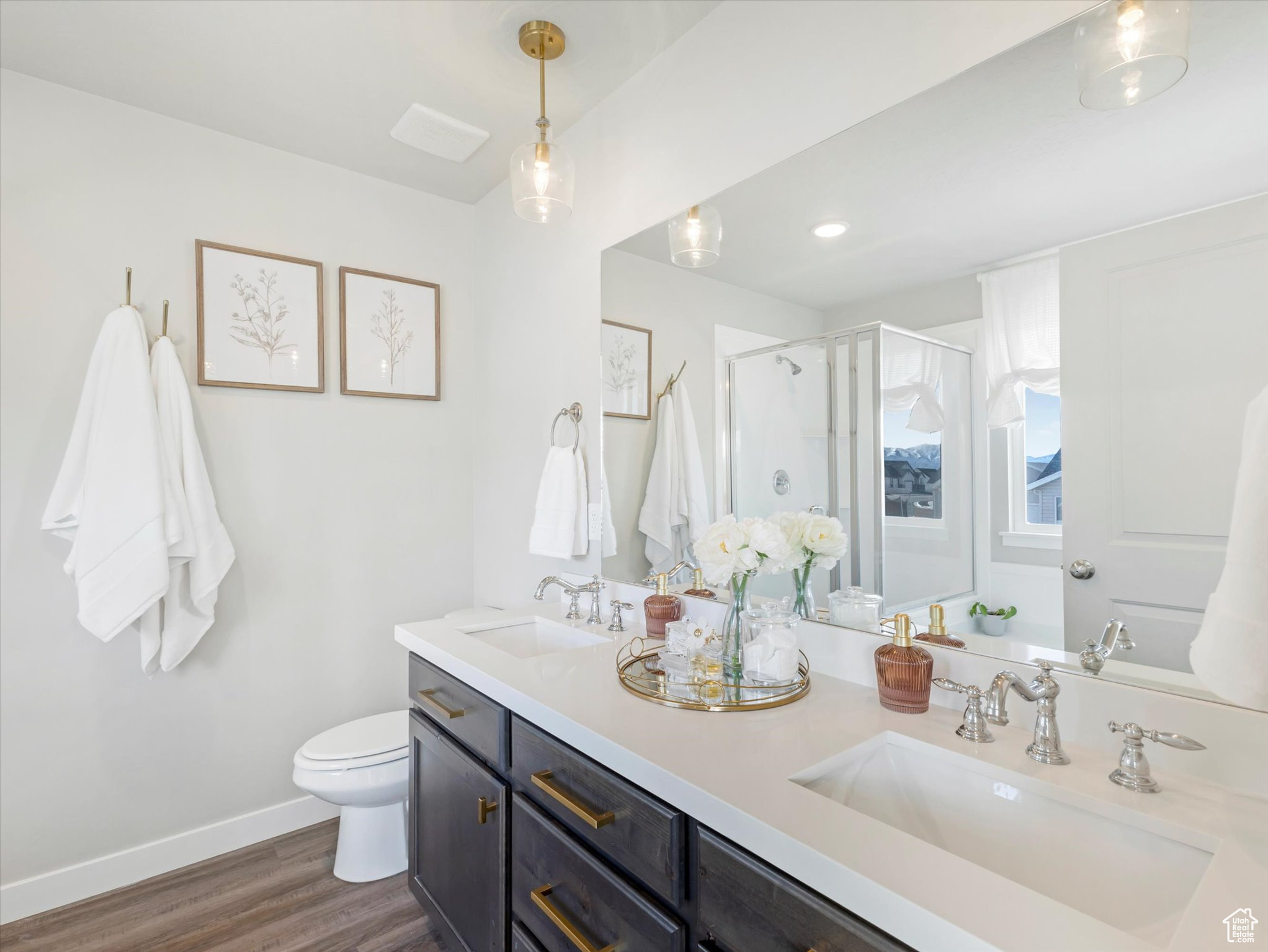 Tooele, Utah, 84074, United States, 3 Bedrooms Bedrooms, ,2 BathroomsBathrooms,Residential,For Sale,1859908