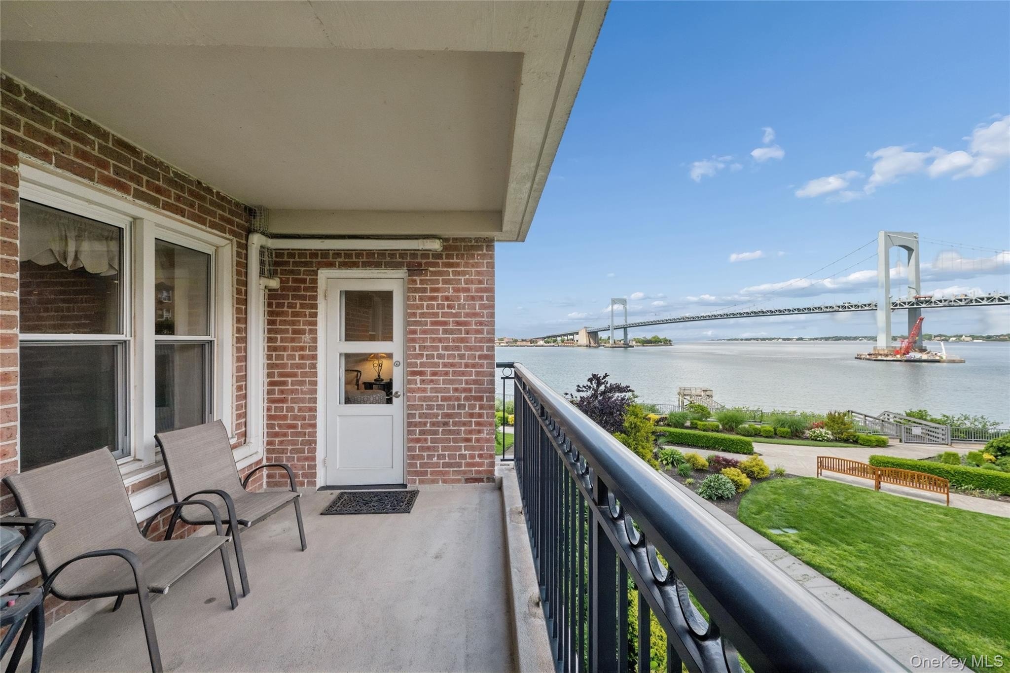 Beechhurst, New York, 11357, United States, 3 Bedrooms Bedrooms, ,2 BathroomsBathrooms,Residential,For Sale,2049222