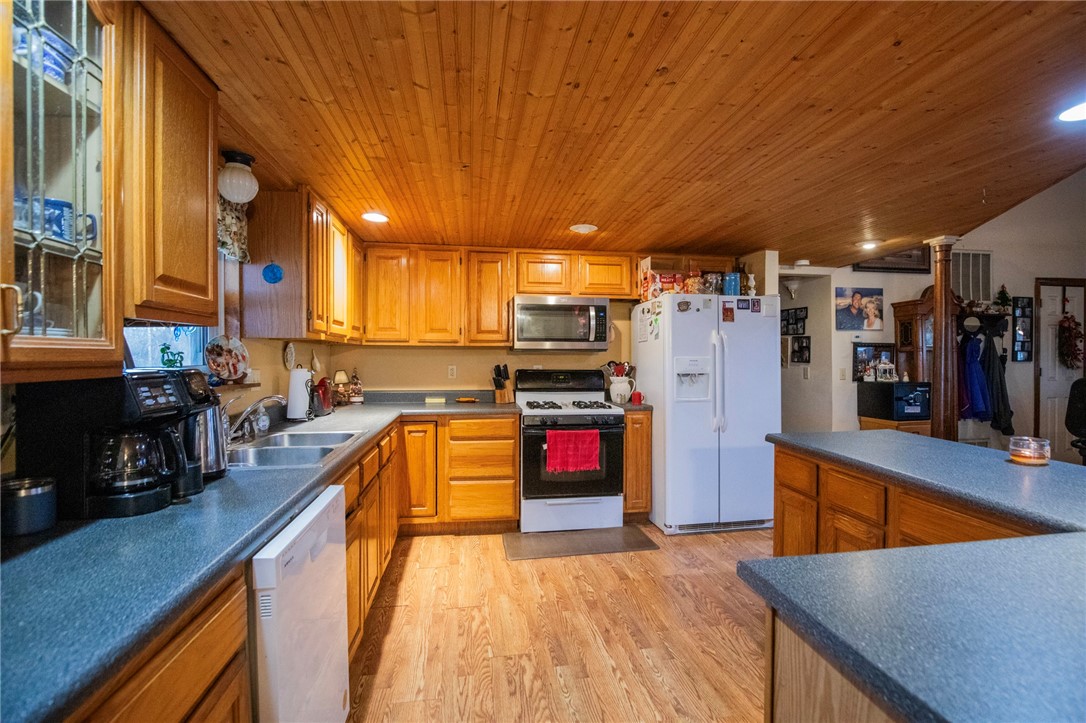 1621 & 1623 Greenhouse Road, Bentonville, Arkansas, 72713, United States, ,Land,For Sale,1621 & 1623 Greenhouse Road,1673362