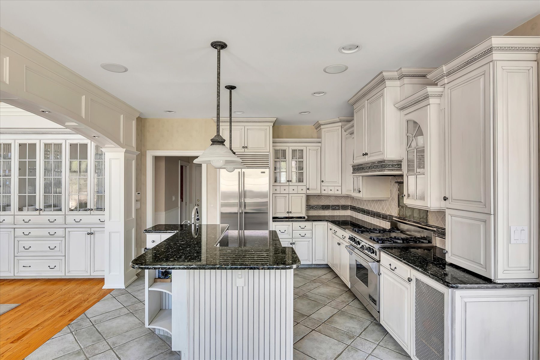  5 Old English Road, Slingerlands, NY 12159 - 物件實景