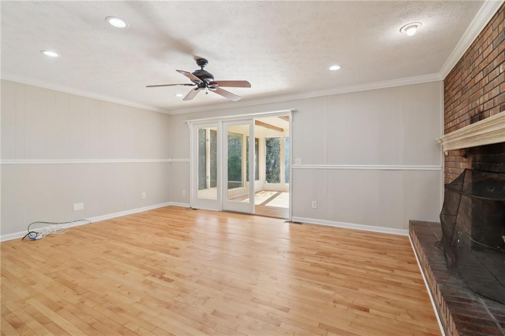 Smyrna, Georgia, 30082, United States, 6 Bedrooms Bedrooms, ,3 BathroomsBathrooms,Residential,For Sale,2002854
