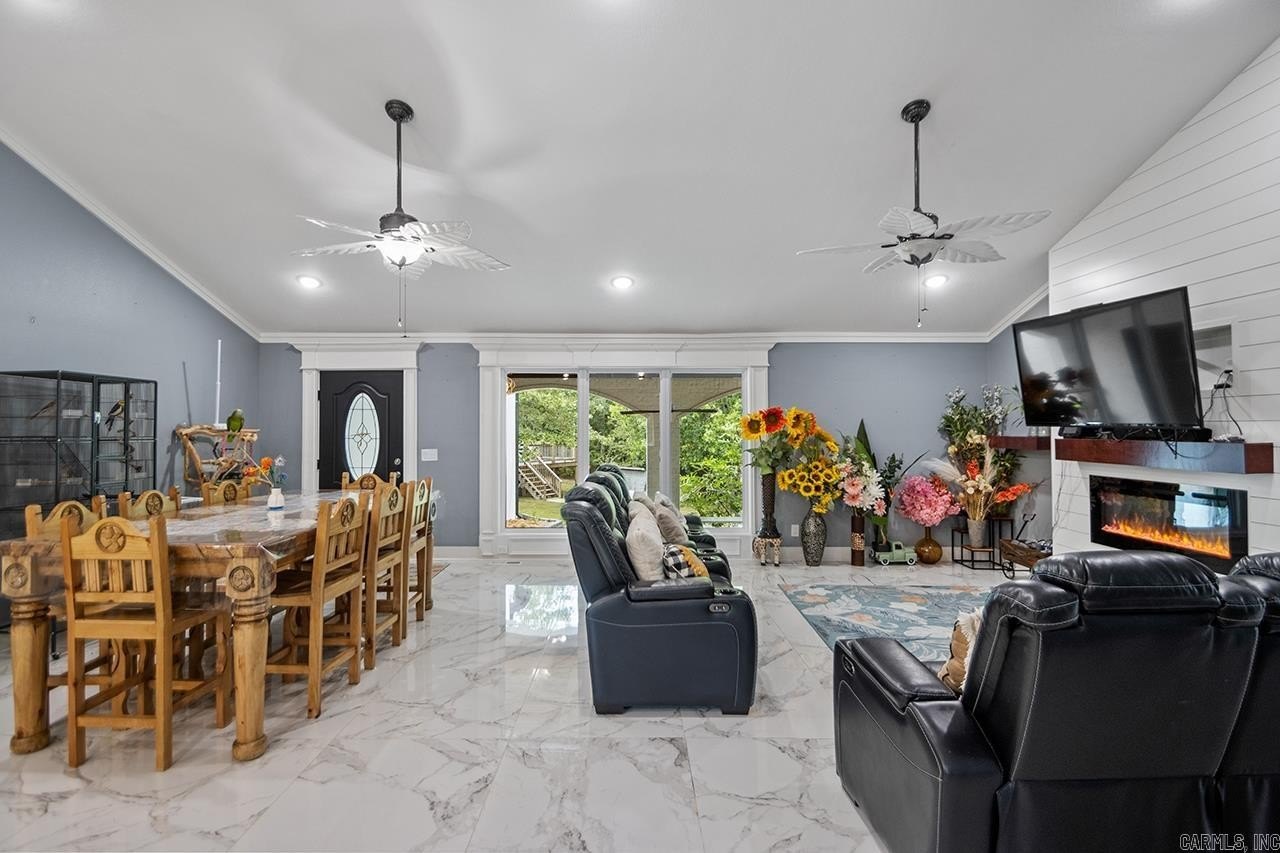 Lonsdale, Arkansas, 72087, United States, 4 Bedrooms Bedrooms, ,4 BathroomsBathrooms,Residential,For Sale,1974688