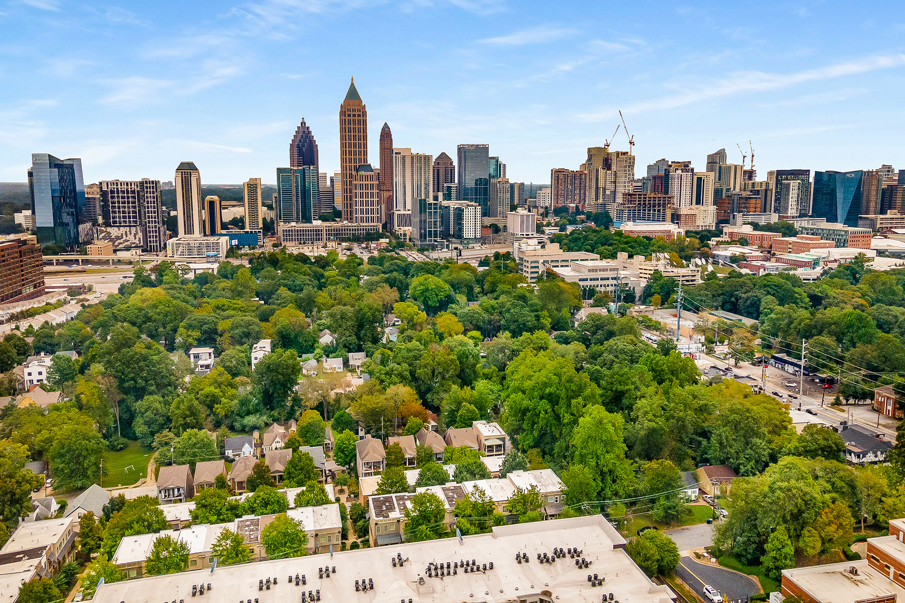  Spacious and Sophisticated Townhome with a Heart-of-Atlanta Address - 物件實景