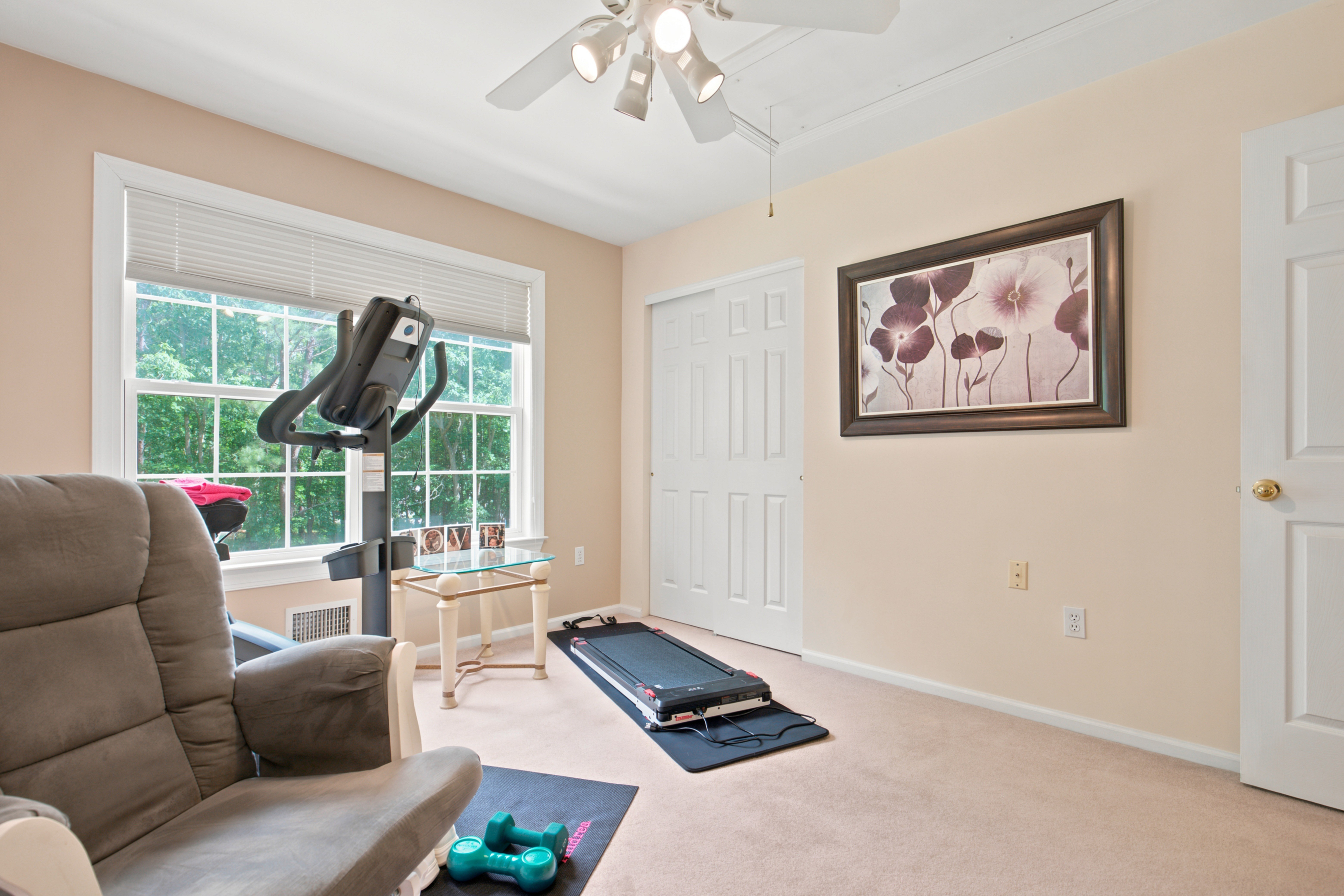  6 Drift Rd, Freehold, NJ - 物件實景