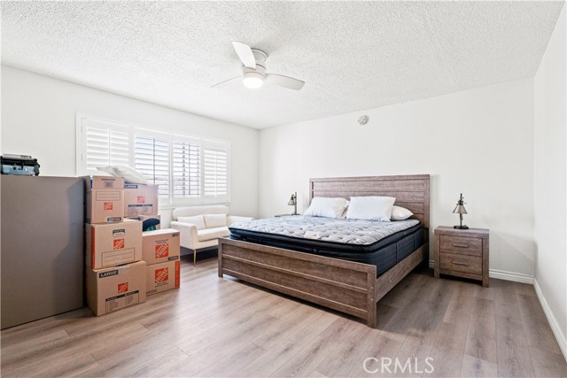 Lynwood, California, 90262, United States, 4 Bedrooms Bedrooms, ,2 BathroomsBathrooms,Residential,For Sale,1974139