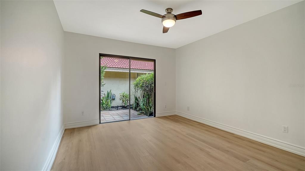 Sarasota, Florida, 34231, United States, 3 Bedrooms Bedrooms, ,2 BathroomsBathrooms,Residential,For Sale,1986536