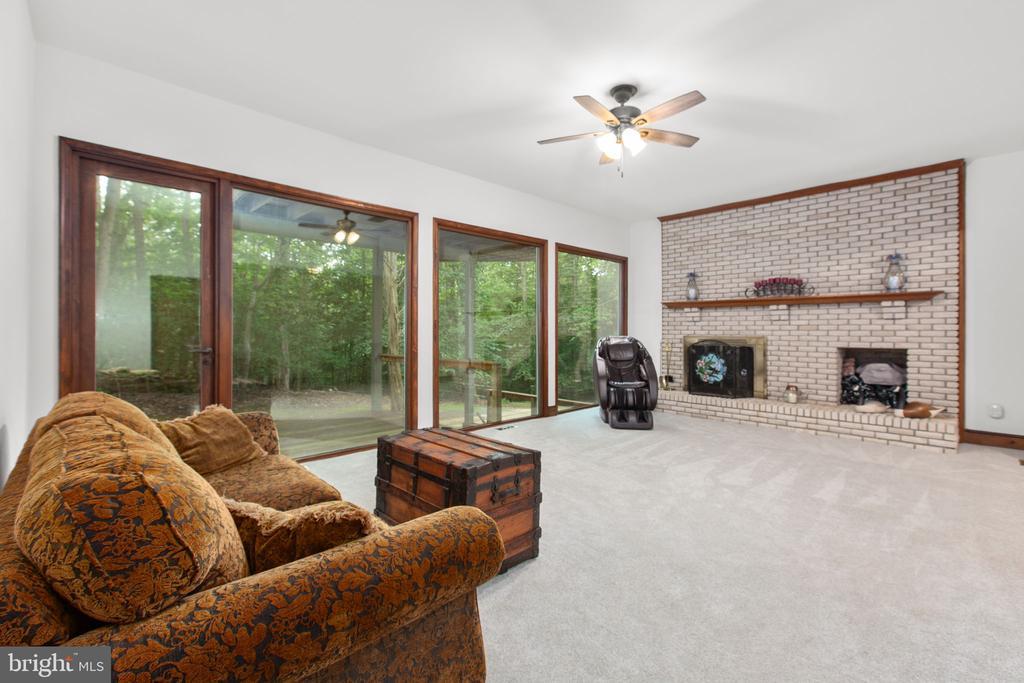 Stafford, Virginia, 22554, United States, 4 Bedrooms Bedrooms, ,4 BathroomsBathrooms,Residential,For Sale,1918482