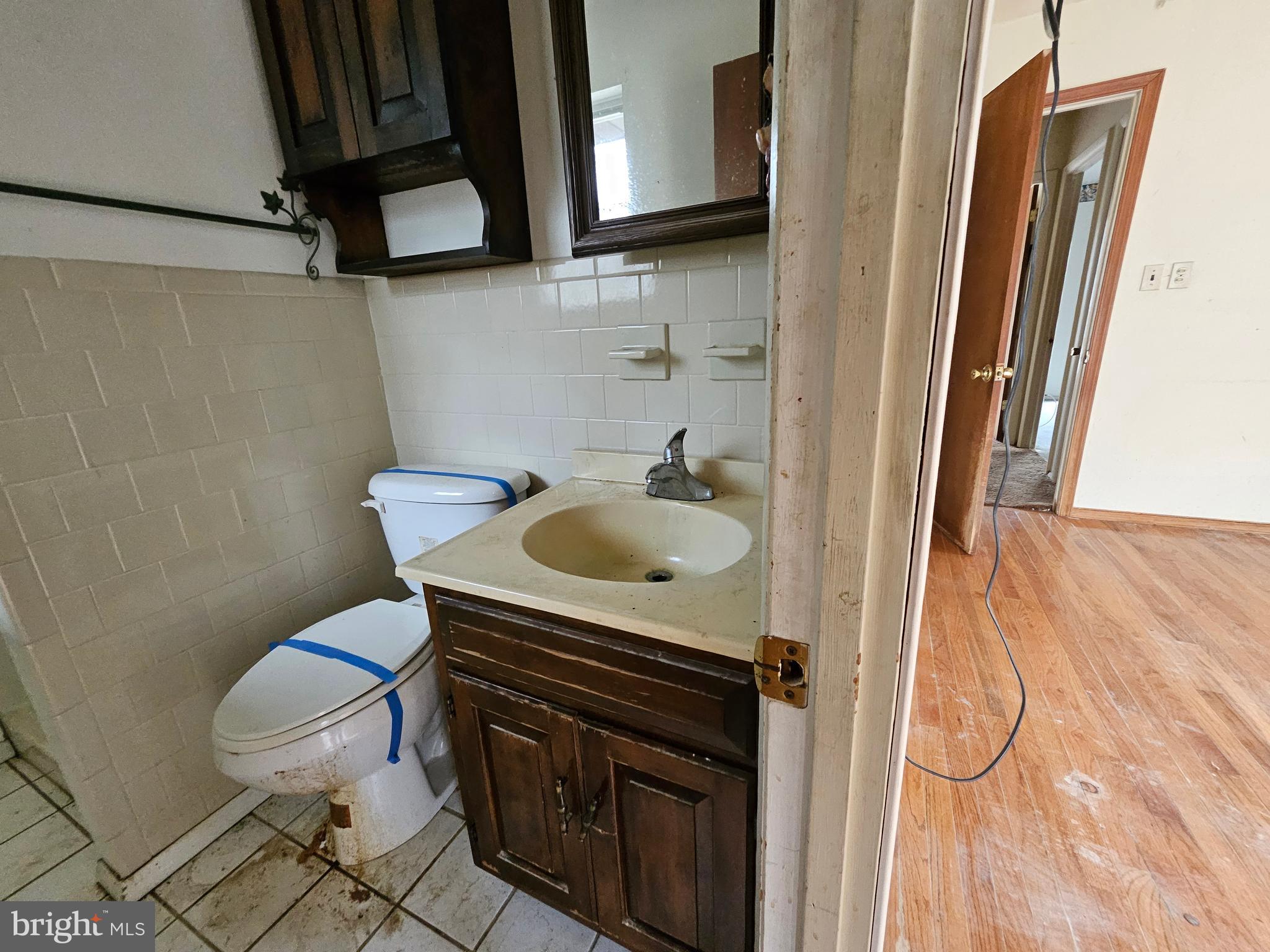 Millersville, Maryland, 21108, United States, 5 Bedrooms Bedrooms, ,3 BathroomsBathrooms,Residential,For Sale,1881579
