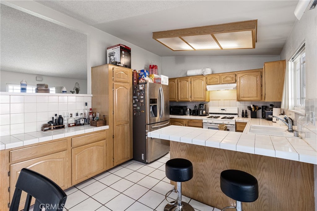 Rancho Cucamonga, California, 91730, United States, 3 Bedrooms Bedrooms, ,2 BathroomsBathrooms,Residential,For Sale,1793562