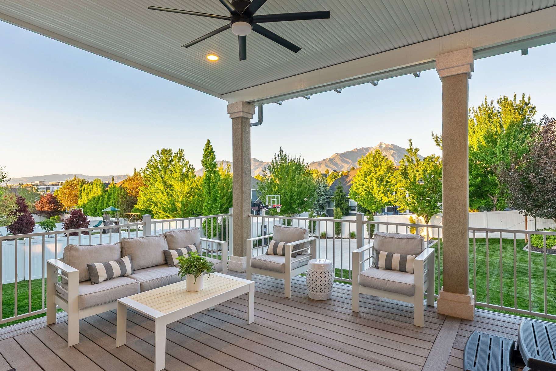  Elegant Two Story with Views of Wasatch Front - 物件實景