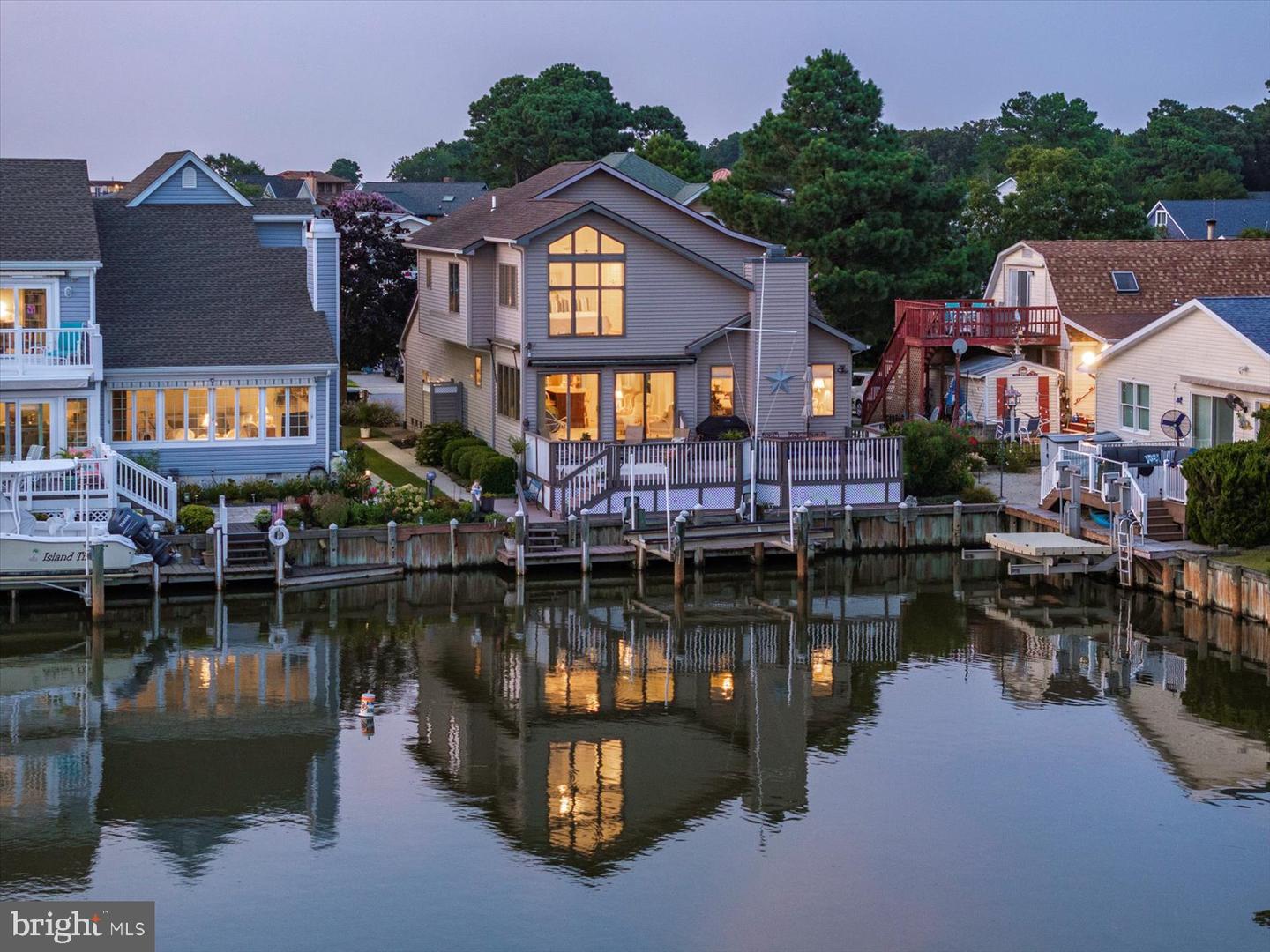 Ocean City, Maryland, 21842, United States, 4 Bedrooms Bedrooms, ,3 BathroomsBathrooms,Residential,For Sale,1942171