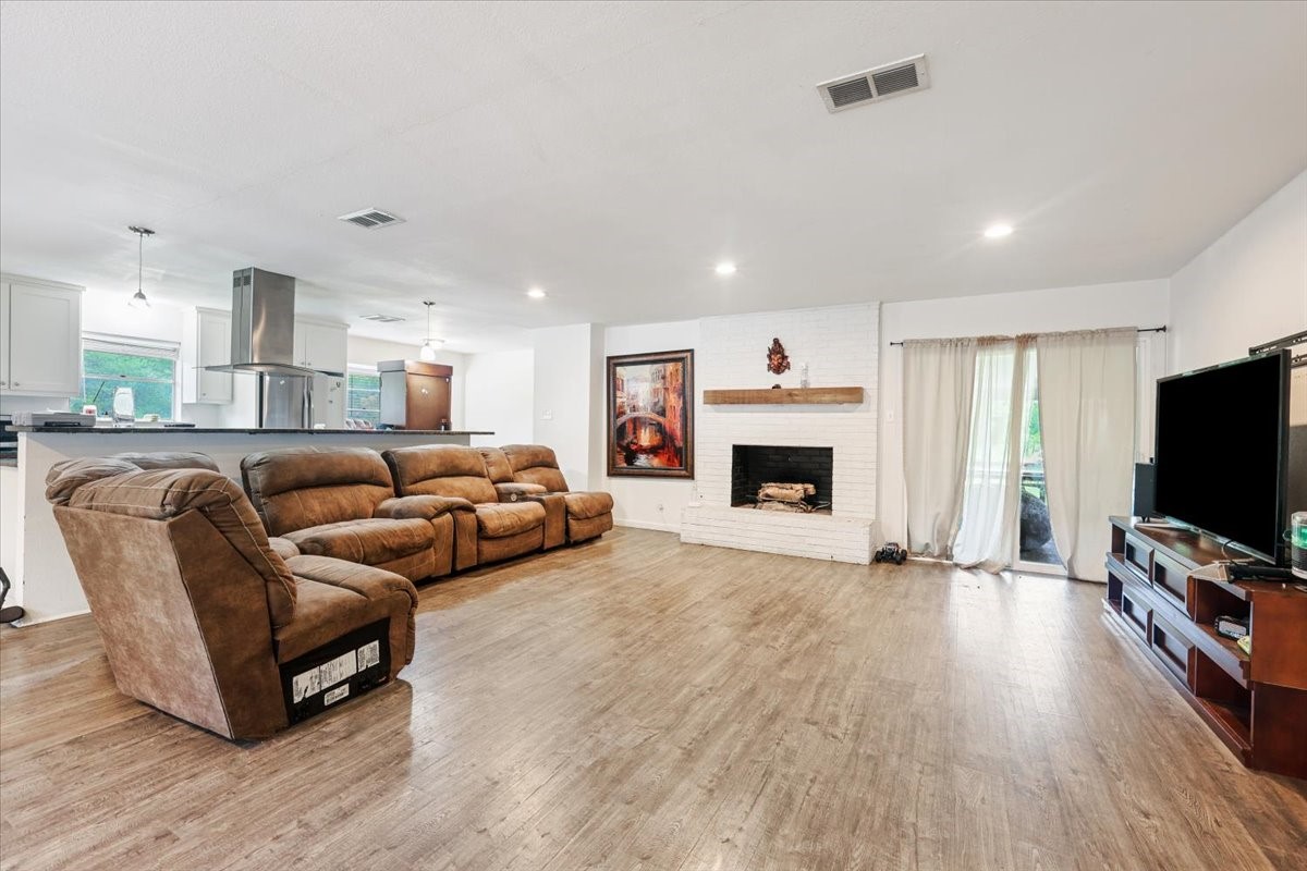 Southlake, Texas, 76092, United States, 3 Bedrooms Bedrooms, ,2 BathroomsBathrooms,Residential,For Sale,1795273