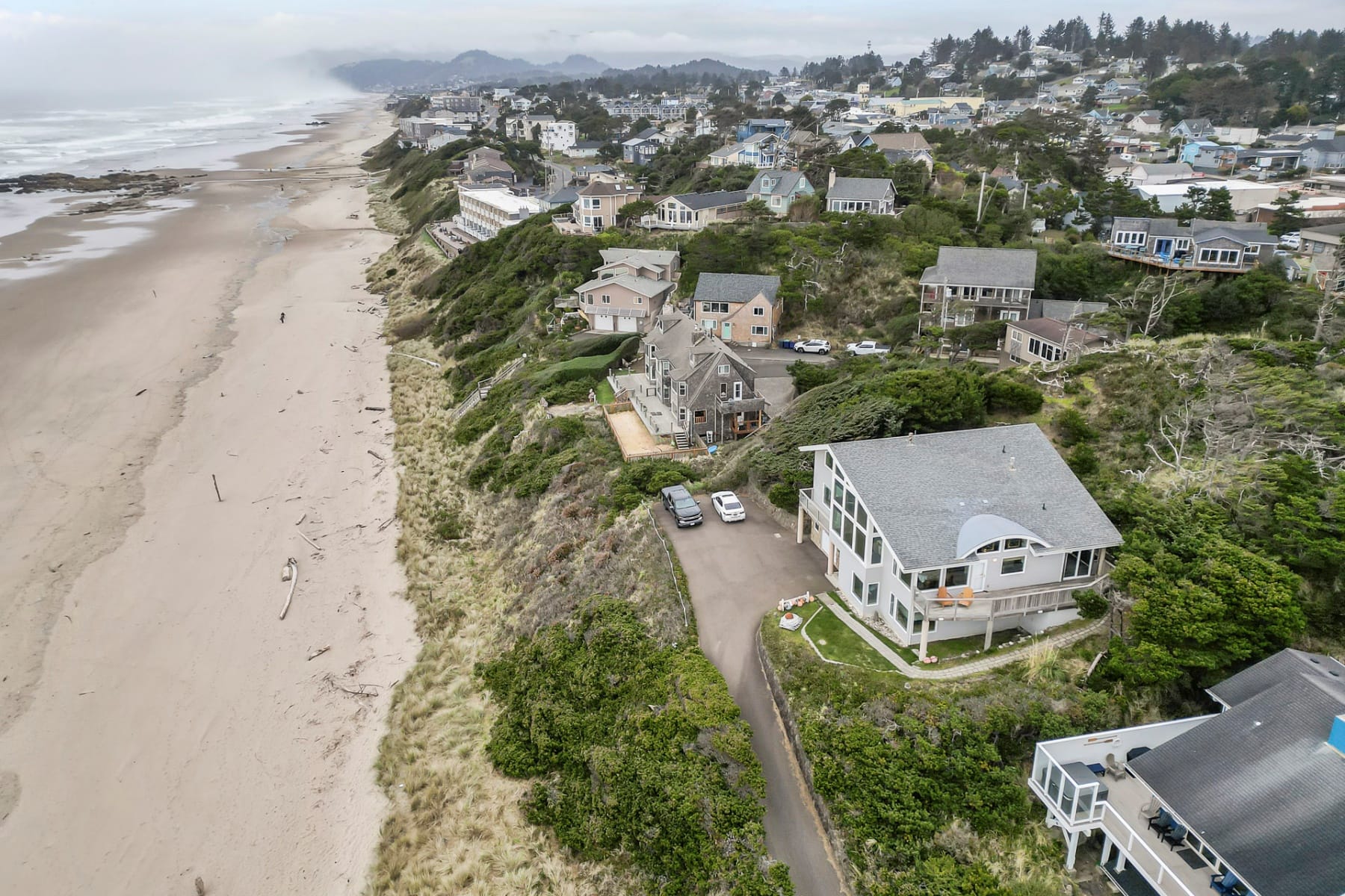 1068 NW 6TH CT Lincoln City, OR 97367 - 物件實景