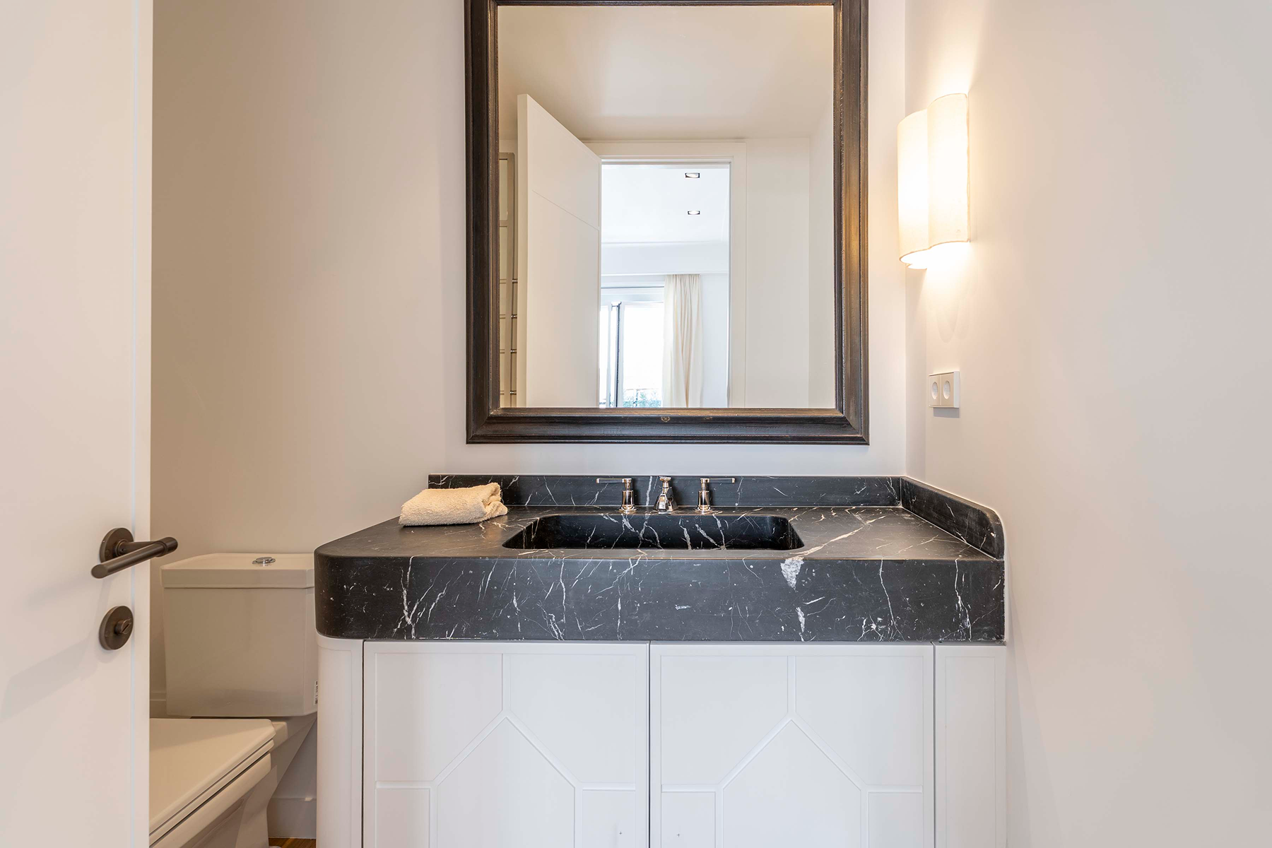  Exclusive 4th floor with garage and designer renovation in Justicia. Madrid - 物件實景