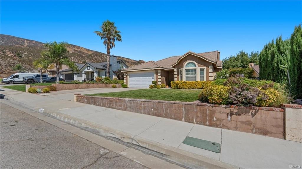 San Bernardino, California, 92407, United States, 3 Bedrooms Bedrooms, ,2 BathroomsBathrooms,Residential,For Sale,1923946