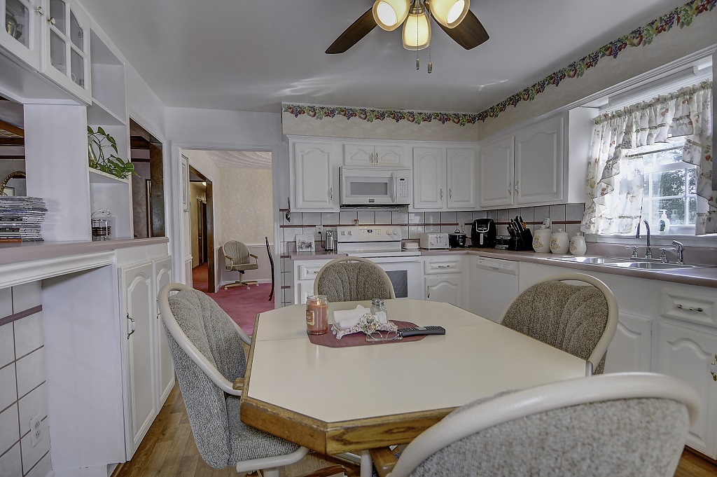 Norfolk, Virginia, 23502, United States, 4 Bedrooms Bedrooms, ,4 BathroomsBathrooms,Residential,For Sale,1974542