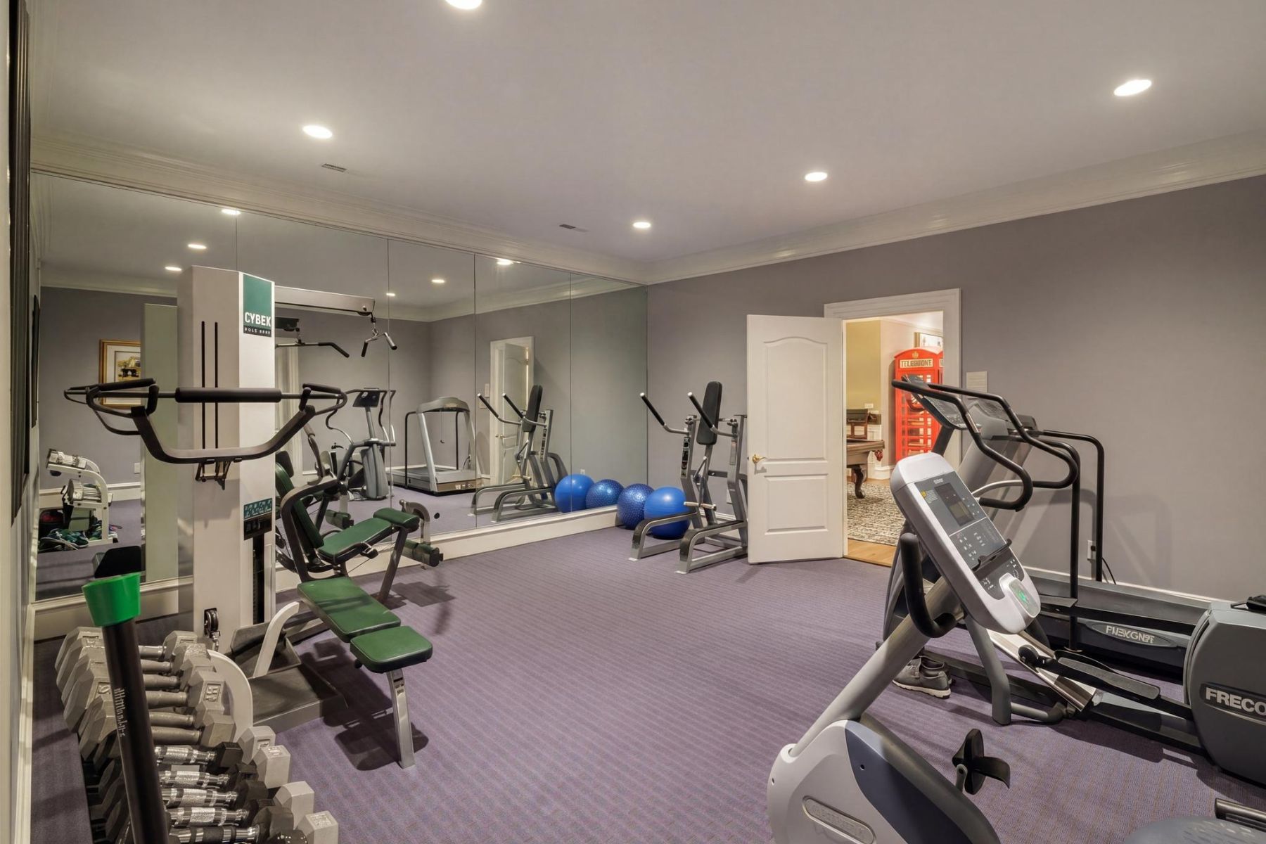  1521 Hunter Mill Road, Vienna, VA, 22182 - 物件實景
