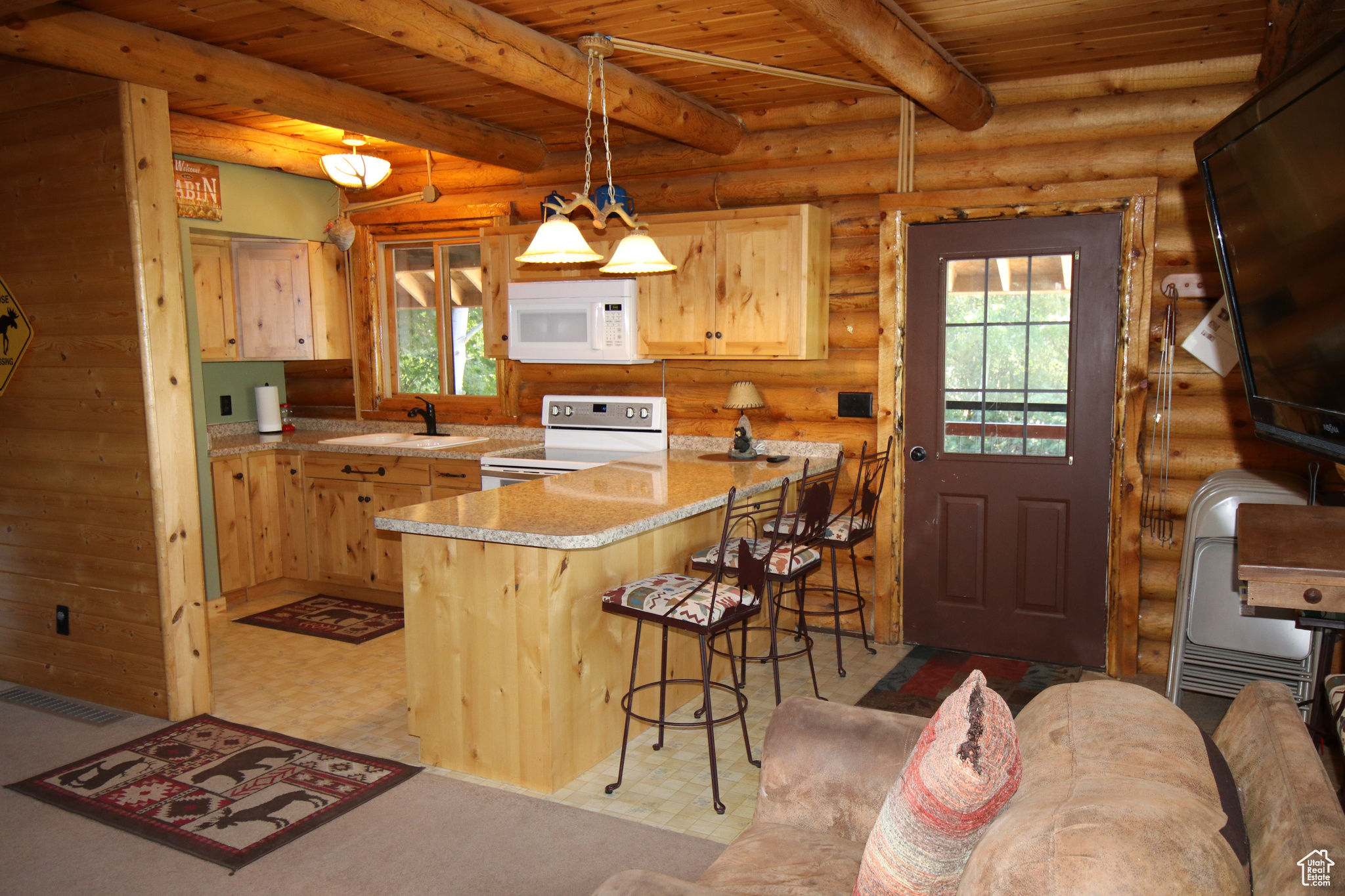 Garden City, Utah, 84028, United States, 5 Bedrooms Bedrooms, ,3 BathroomsBathrooms,Residential,For Sale,1921856