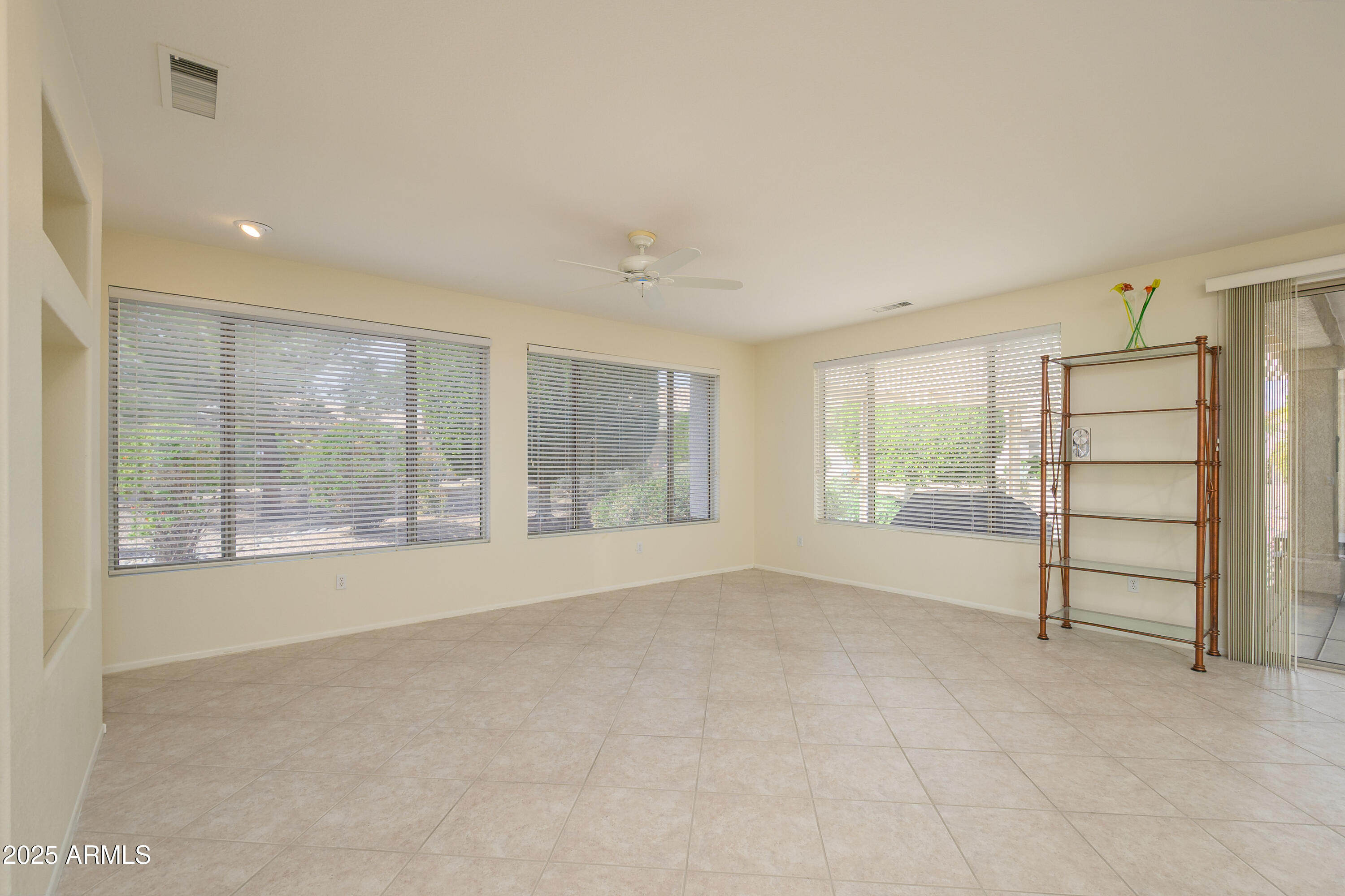 Surprise, Arizona, 85374, United States, 3 Bedrooms Bedrooms, ,Residential,For Sale,1737659