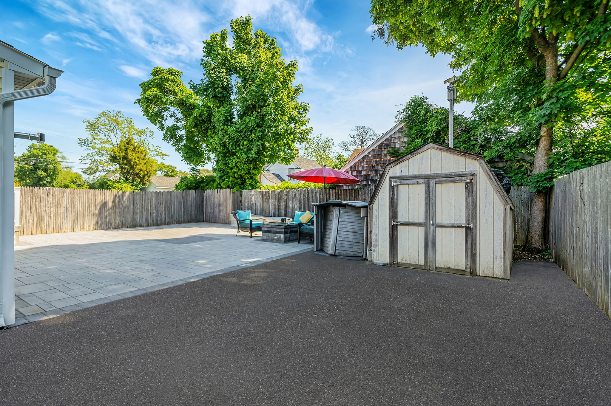 Bay Shore, New York, 11706, United States, 3 Bedrooms Bedrooms, ,3 BathroomsBathrooms,Residential,For Sale,2048700
