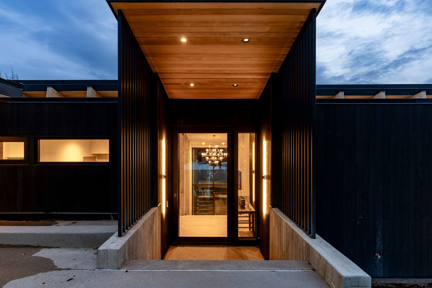  One-of-a-Kind Modern Pinebrook Residence - 物件實景