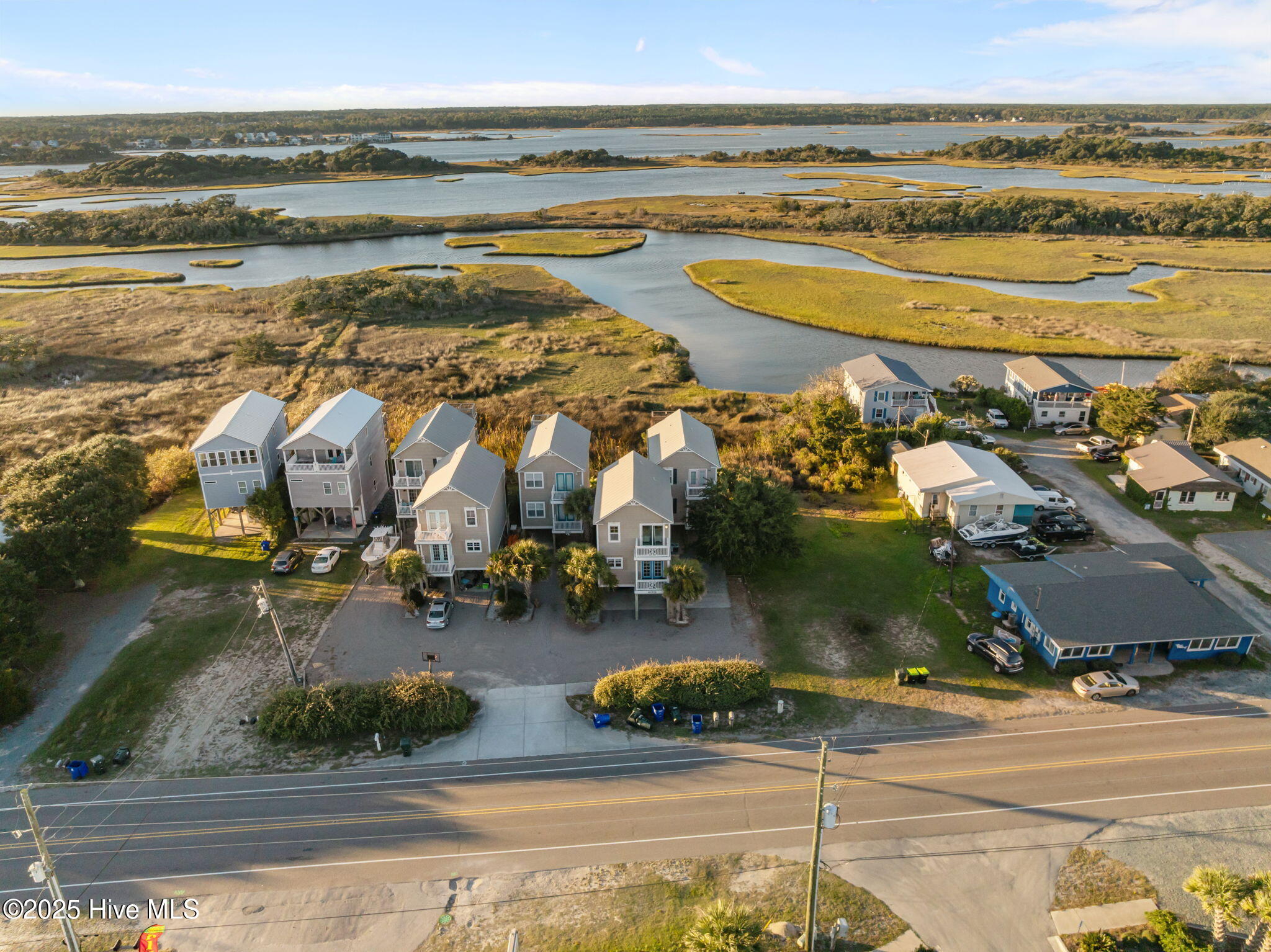 Surf City, North Carolina, 28445, United States, 3 Bedrooms Bedrooms, ,3 BathroomsBathrooms,Residential,For Sale,1974878