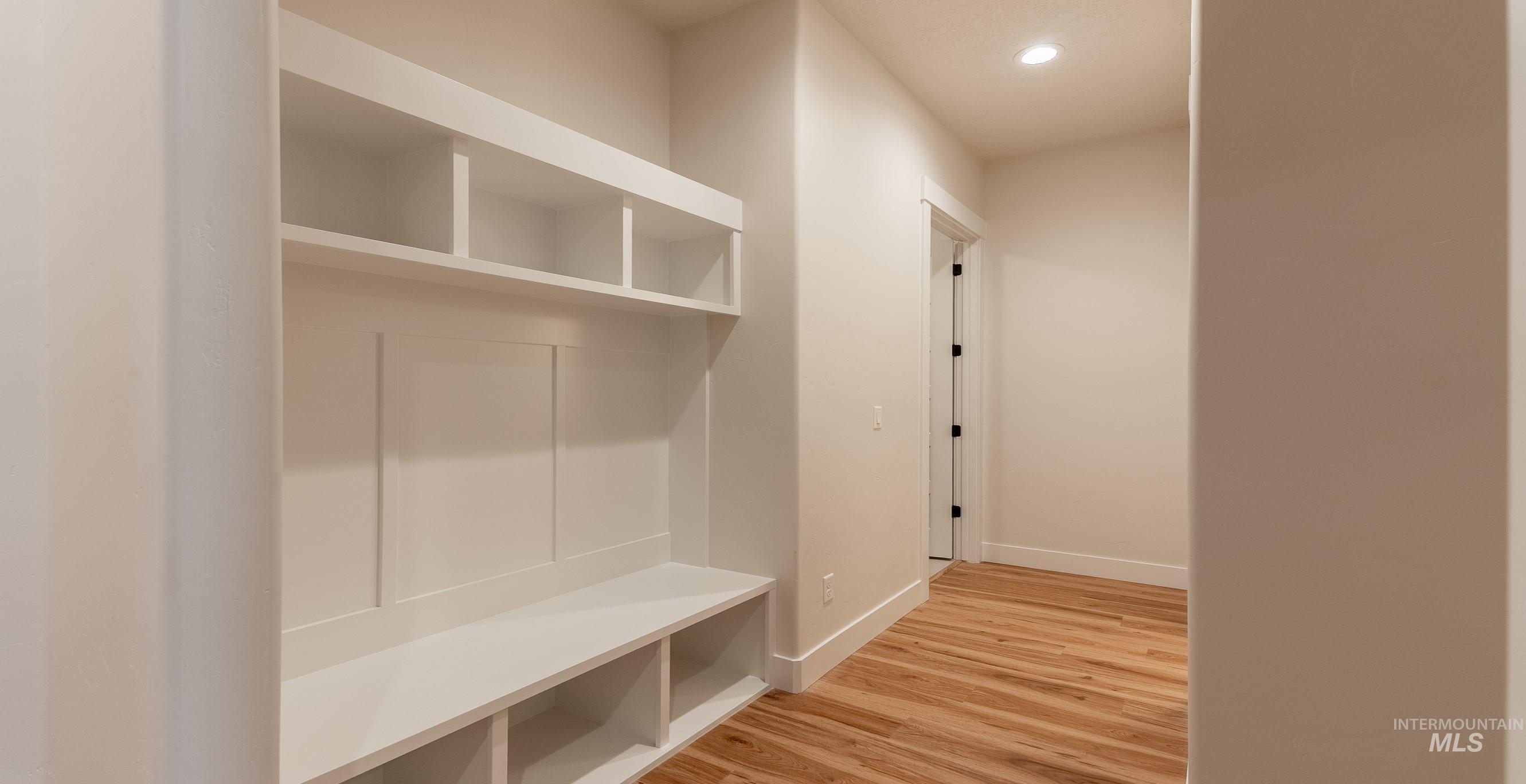 Nampa, Idaho, 83686, United States, 3 Bedrooms Bedrooms, ,Residential,For Sale,1932360