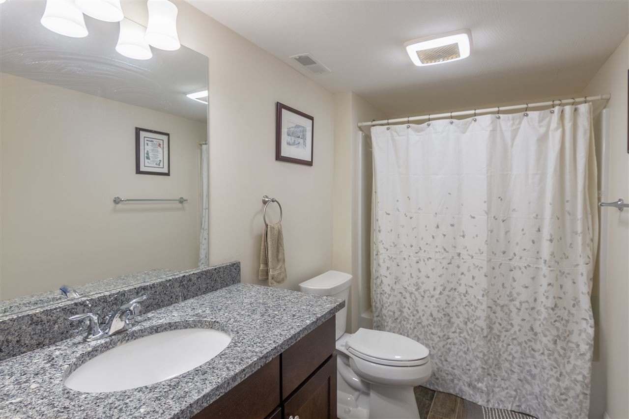 Lincoln, New Hampshire, 03251, United States, 5 Bedrooms Bedrooms, ,5 BathroomsBathrooms,Residential,For Sale,1978136