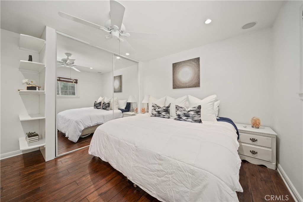 Newhall, California, 91321, United States, 5 Bedrooms Bedrooms, ,4 BathroomsBathrooms,Residential,For Sale,1940368