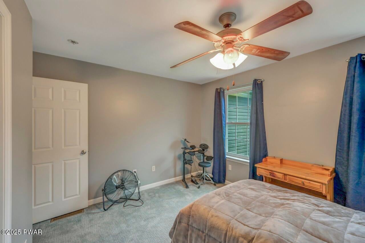 Honesdale, Pennsylvania, 18431, United States, 5 Bedrooms Bedrooms, ,4 BathroomsBathrooms,Residential,For Sale,1973688