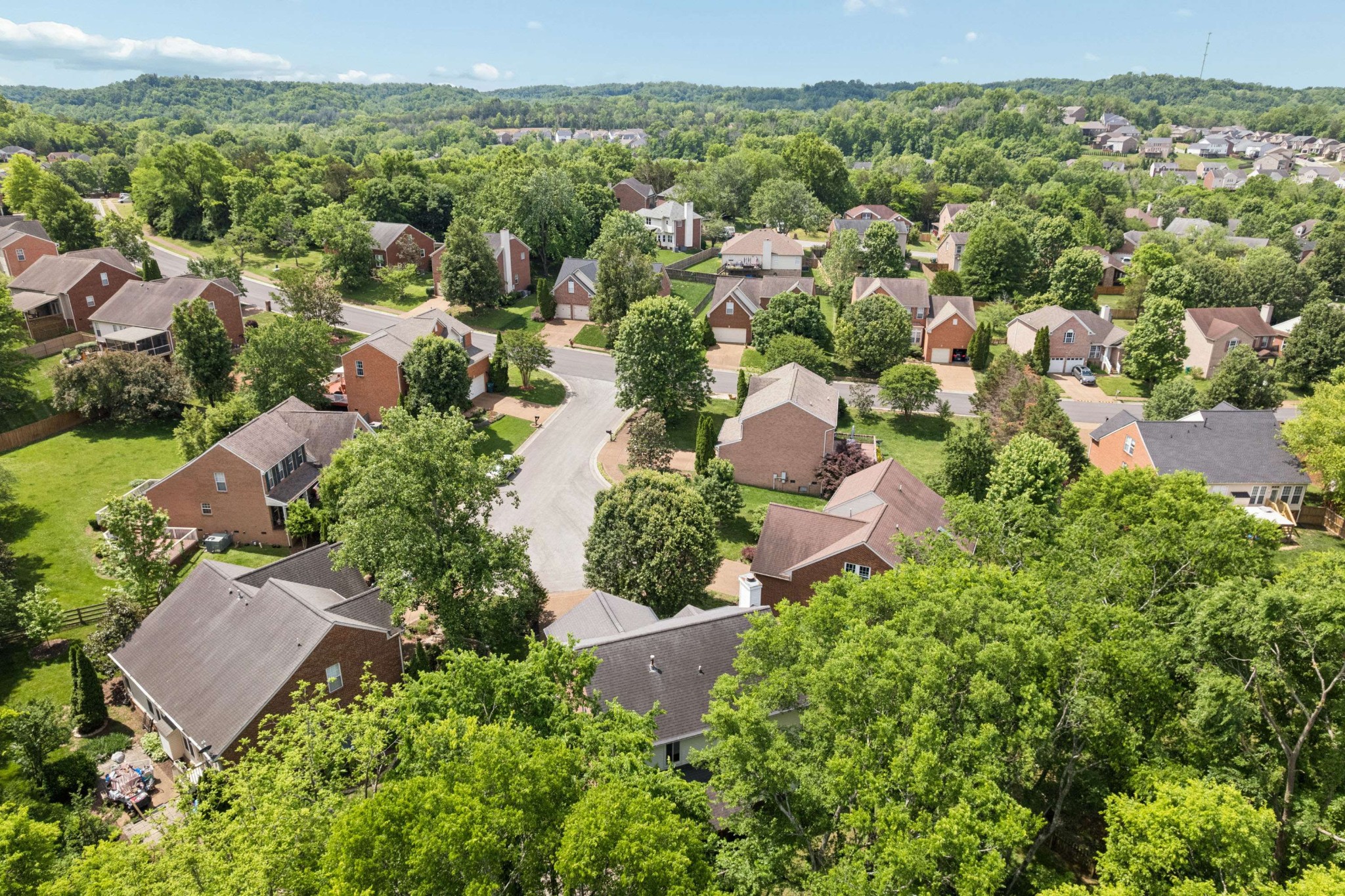  909 Buckskin Ct, Nashville, TN, 37221 - 物件實景