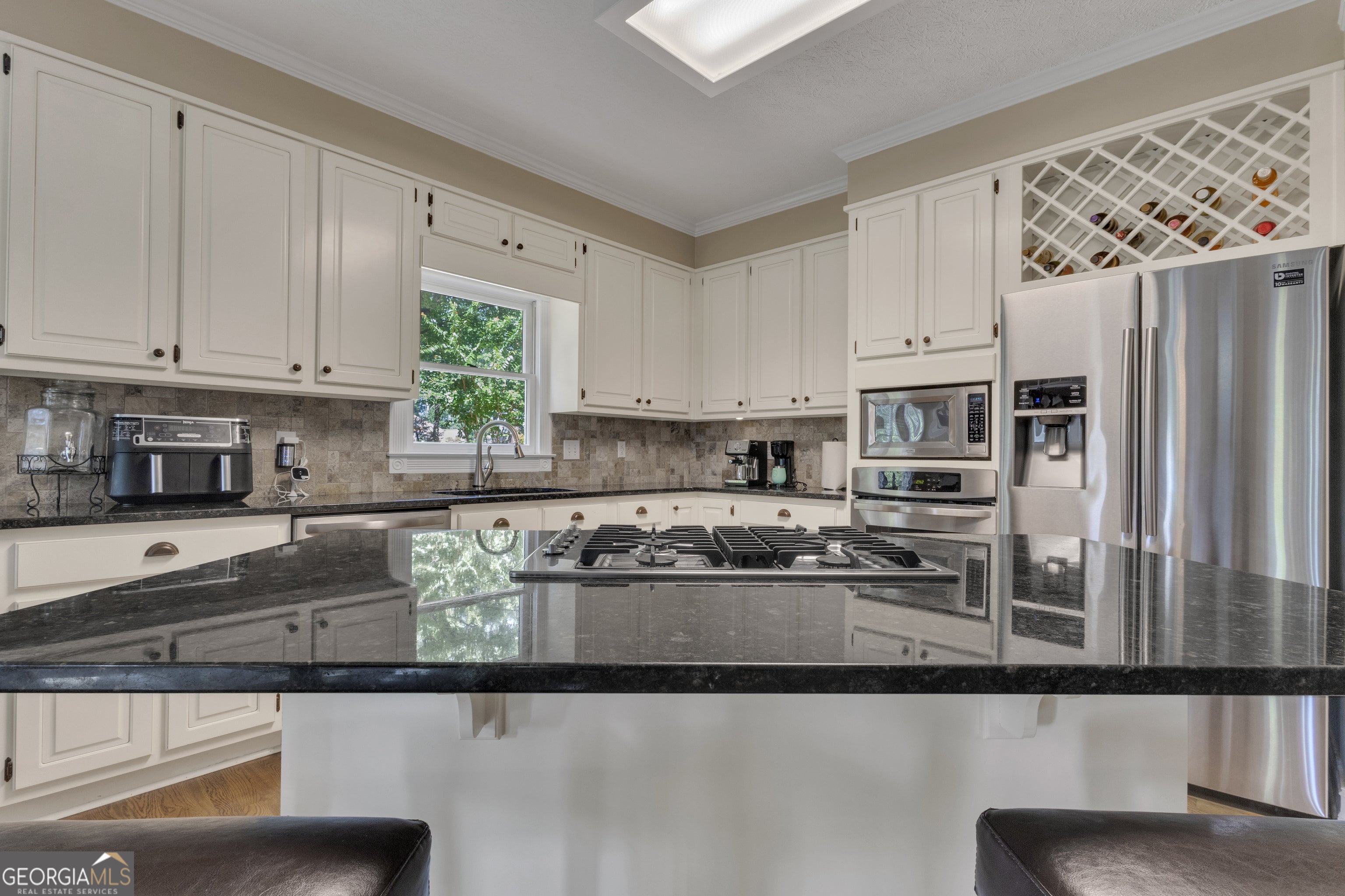 Newnan, Georgia, 30265, United States, 4 Bedrooms Bedrooms, ,4 BathroomsBathrooms,Residential,For Sale,1993914