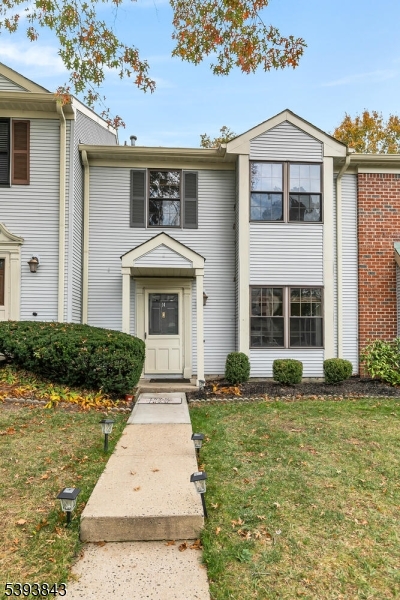 Bernards Twp., New Jersey, 07920, United States, 2 Bedrooms Bedrooms, ,3 BathroomsBathrooms,Residential,For Sale,1972655