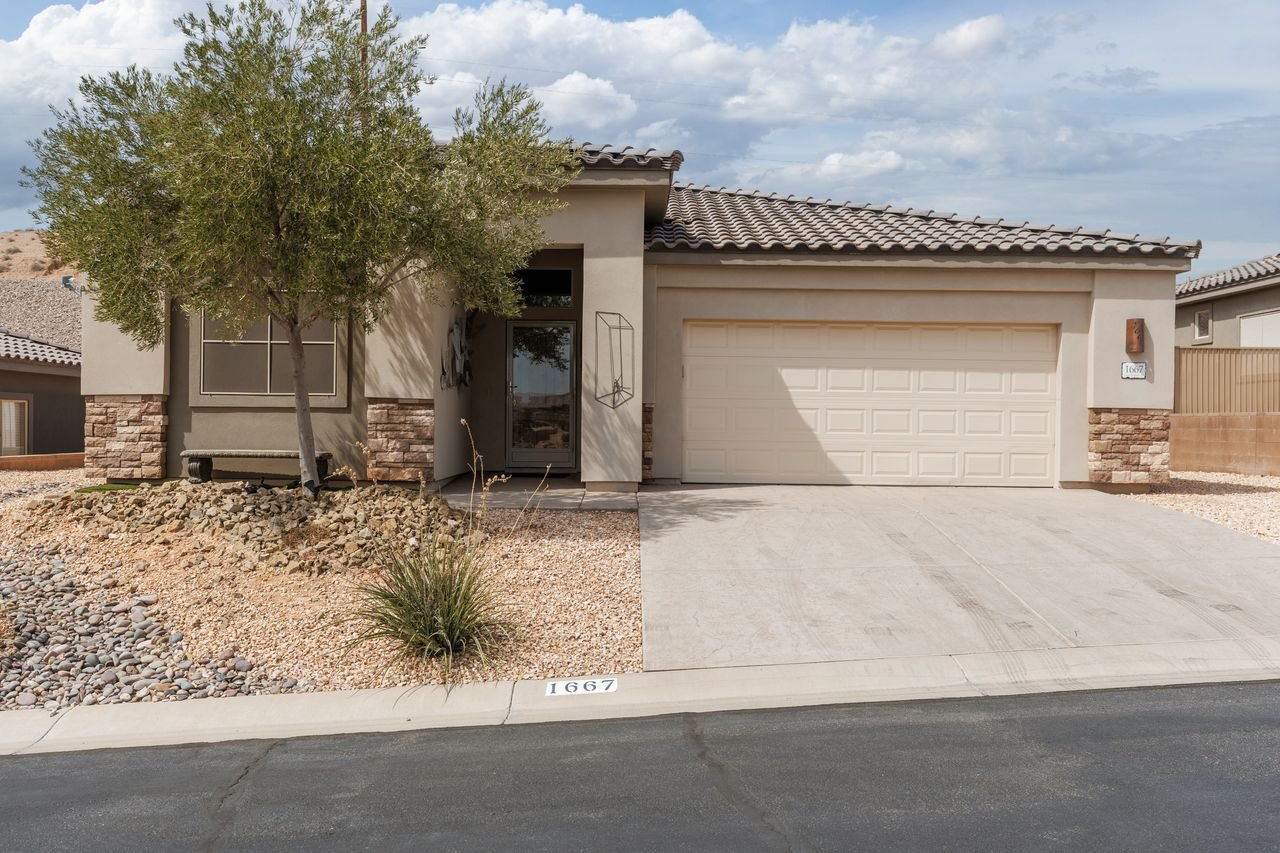 Lime Wood St, Mesquite, NV 89027