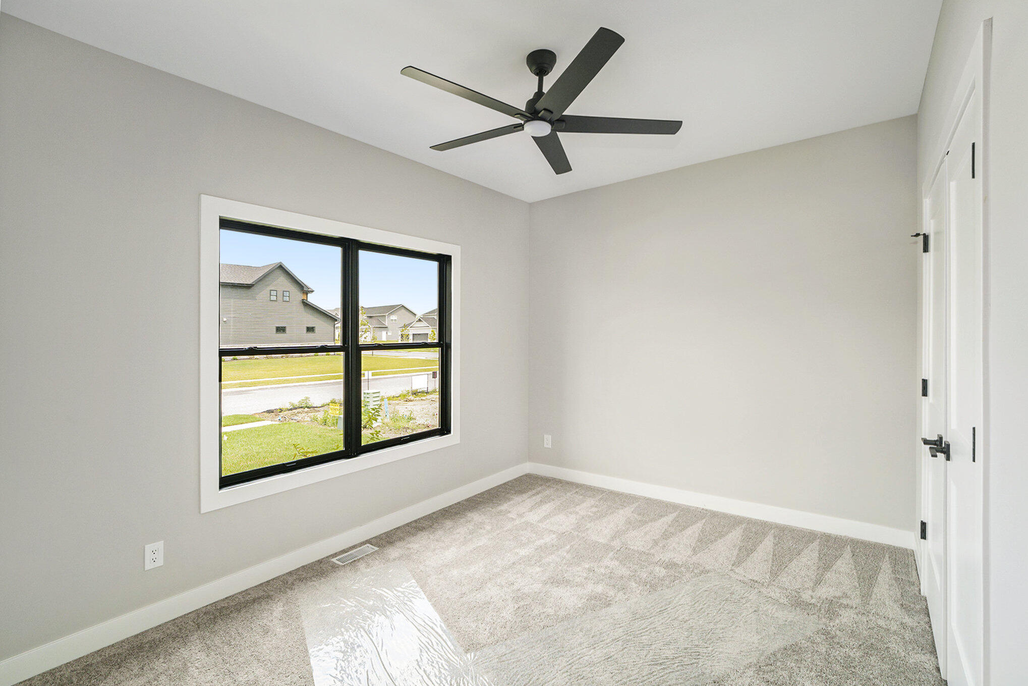 Cedar Lake, Indiana, 46303, United States, 3 Bedrooms Bedrooms, ,2 BathroomsBathrooms,Residential,For Sale,1930614