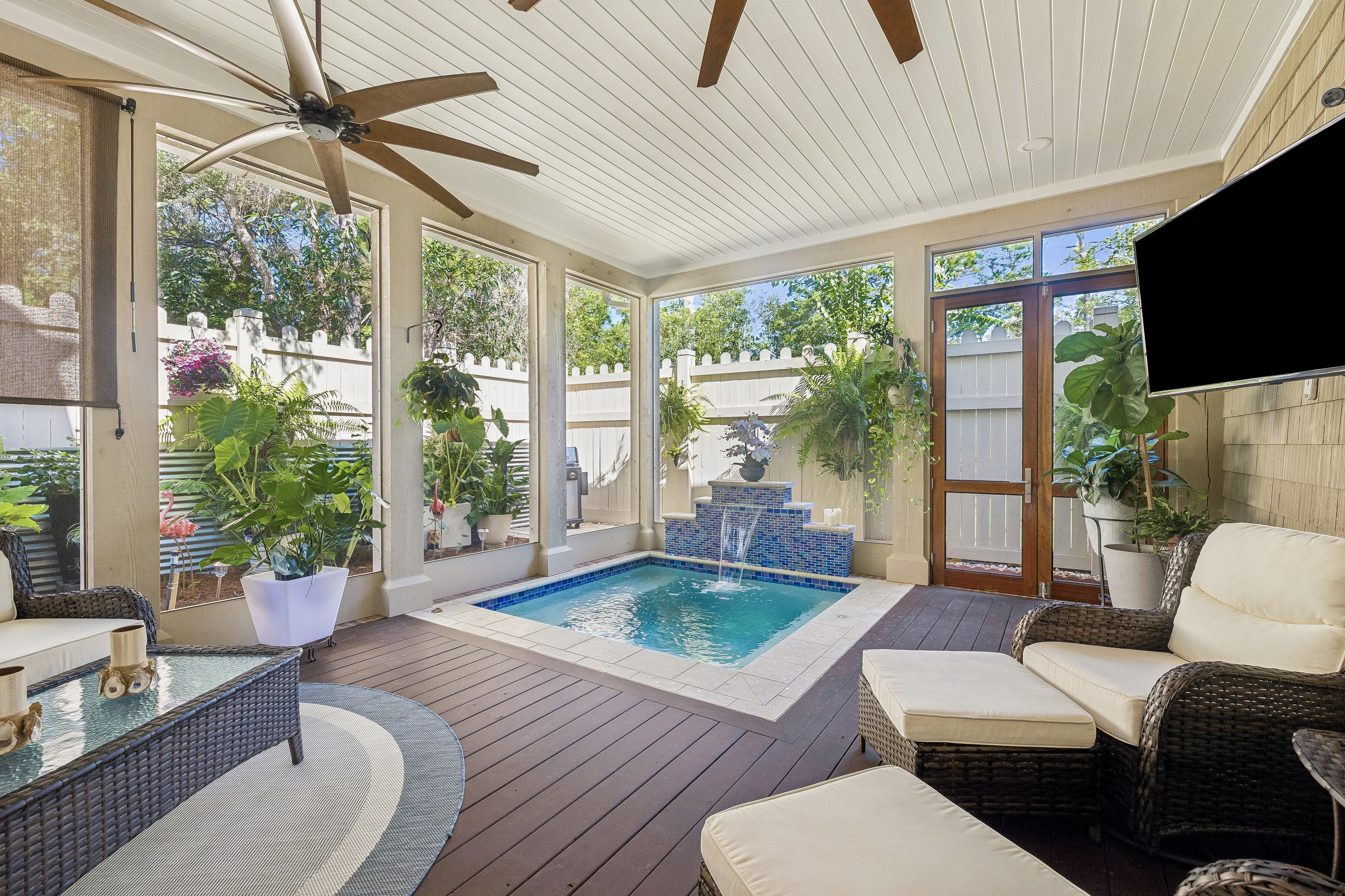 Custom Home With Private Carriage House In Gated 30A Neighborhood - 物件實景