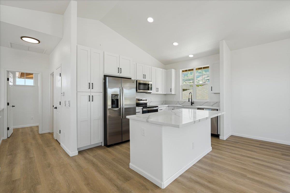 Wailuku, Hawaii, 96793, United States, 3 Bedrooms Bedrooms, ,3 BathroomsBathrooms,Residential,For Sale,1960947