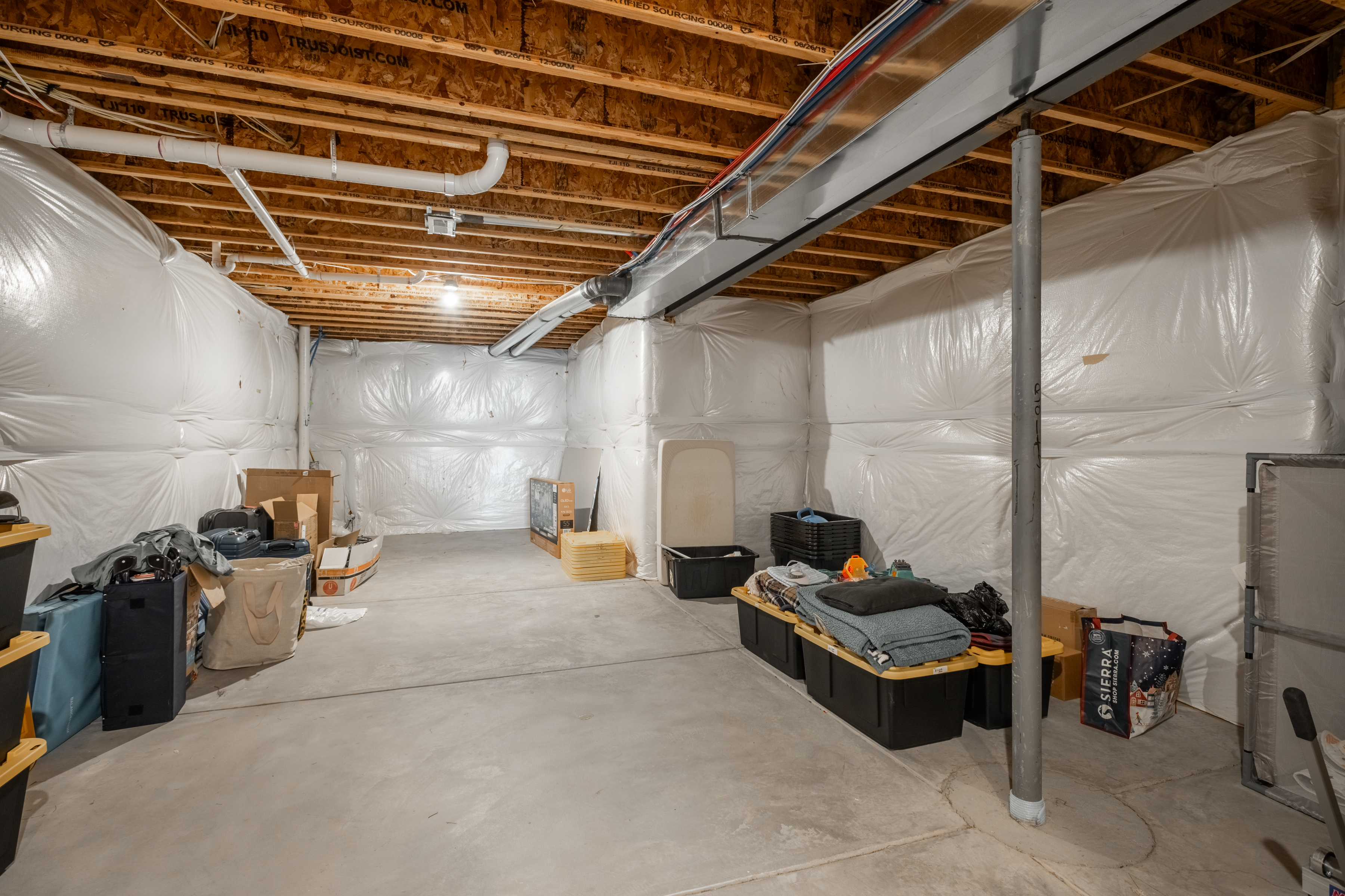  Move-In Ready Ranch With Great Curb Appeal - 物件實景