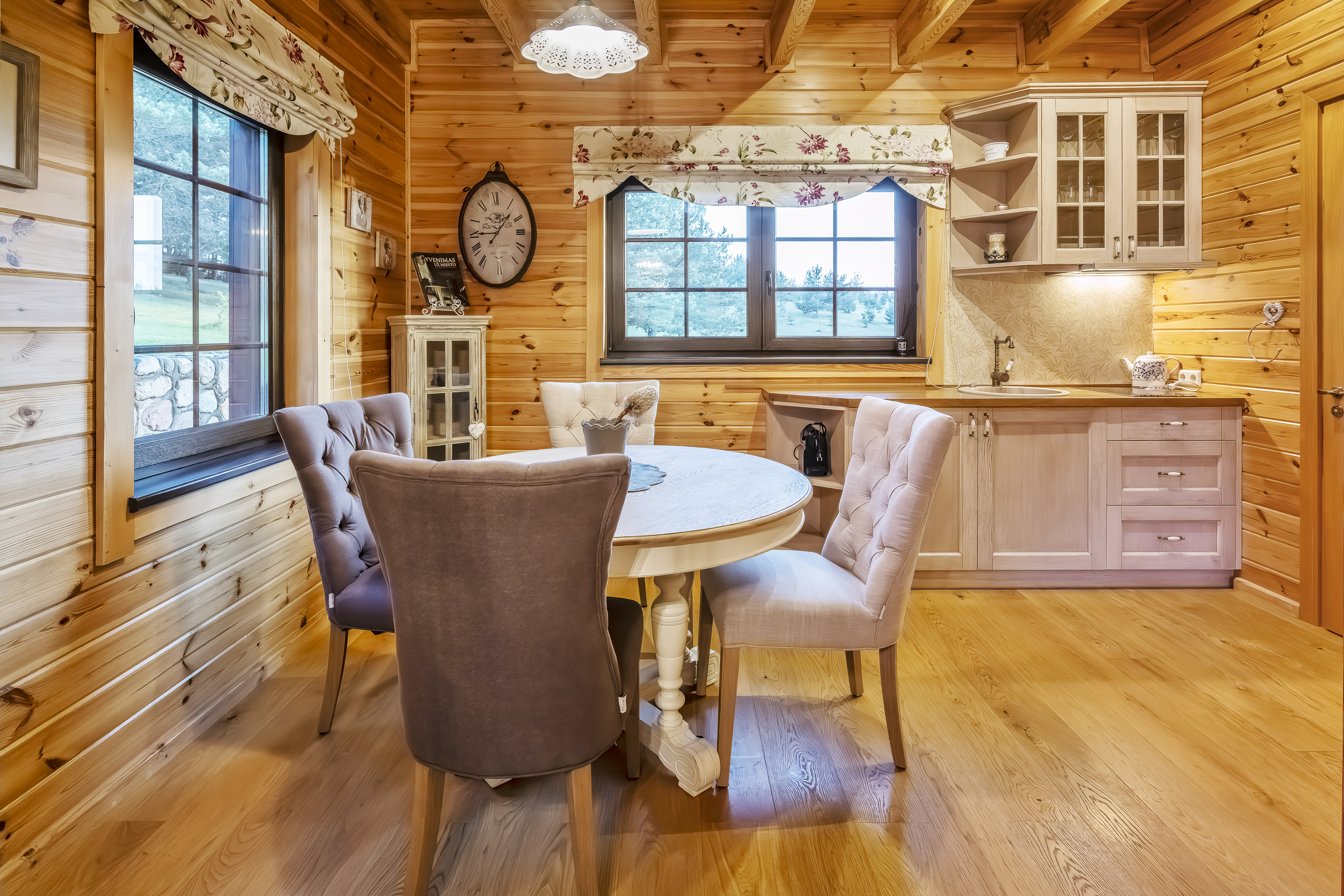  Romantic family homestead with a long lakeside - 物件實景