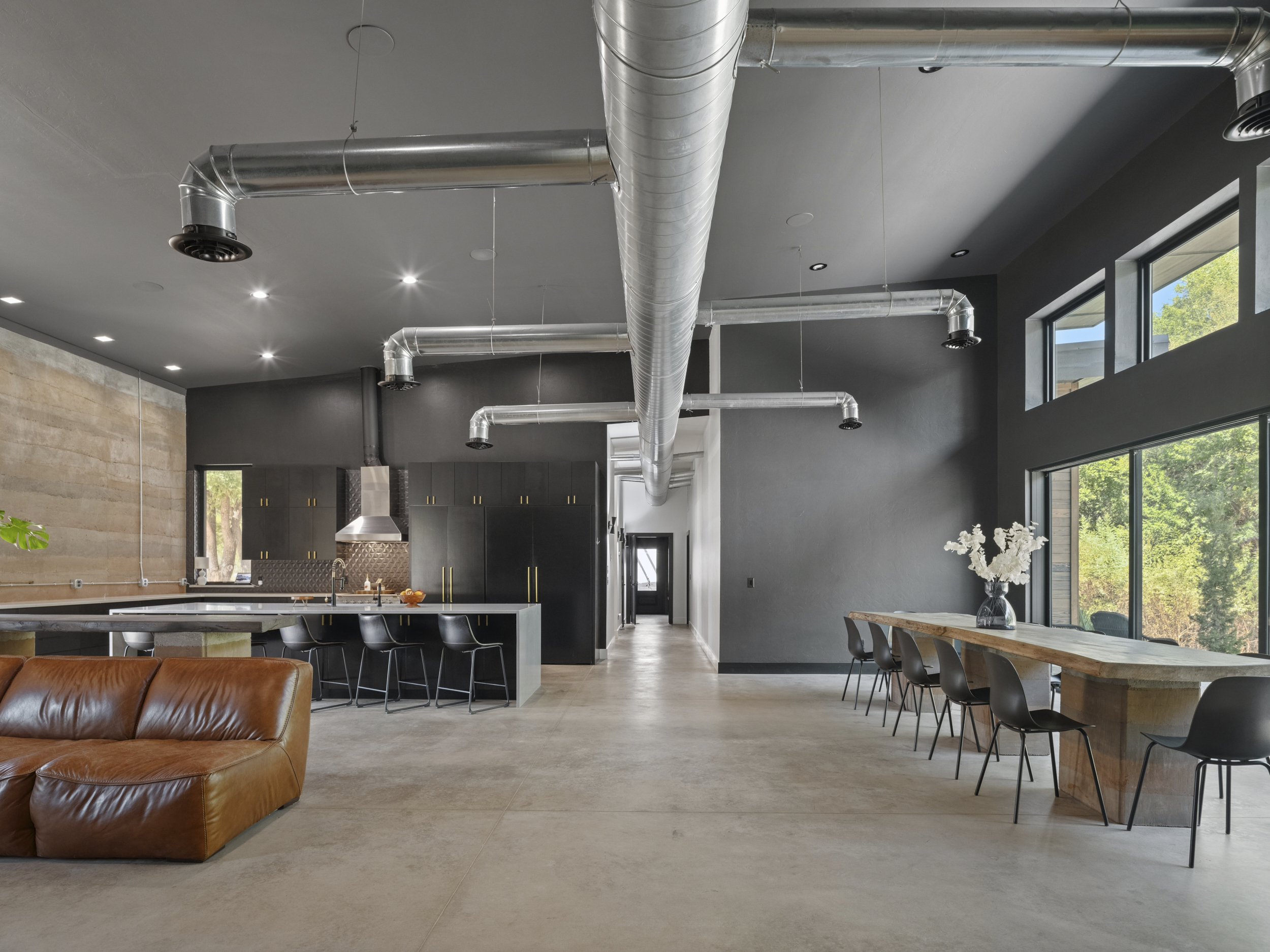  13501 North Midwest Boulevard, Jones, OK 73049 - 物件實景