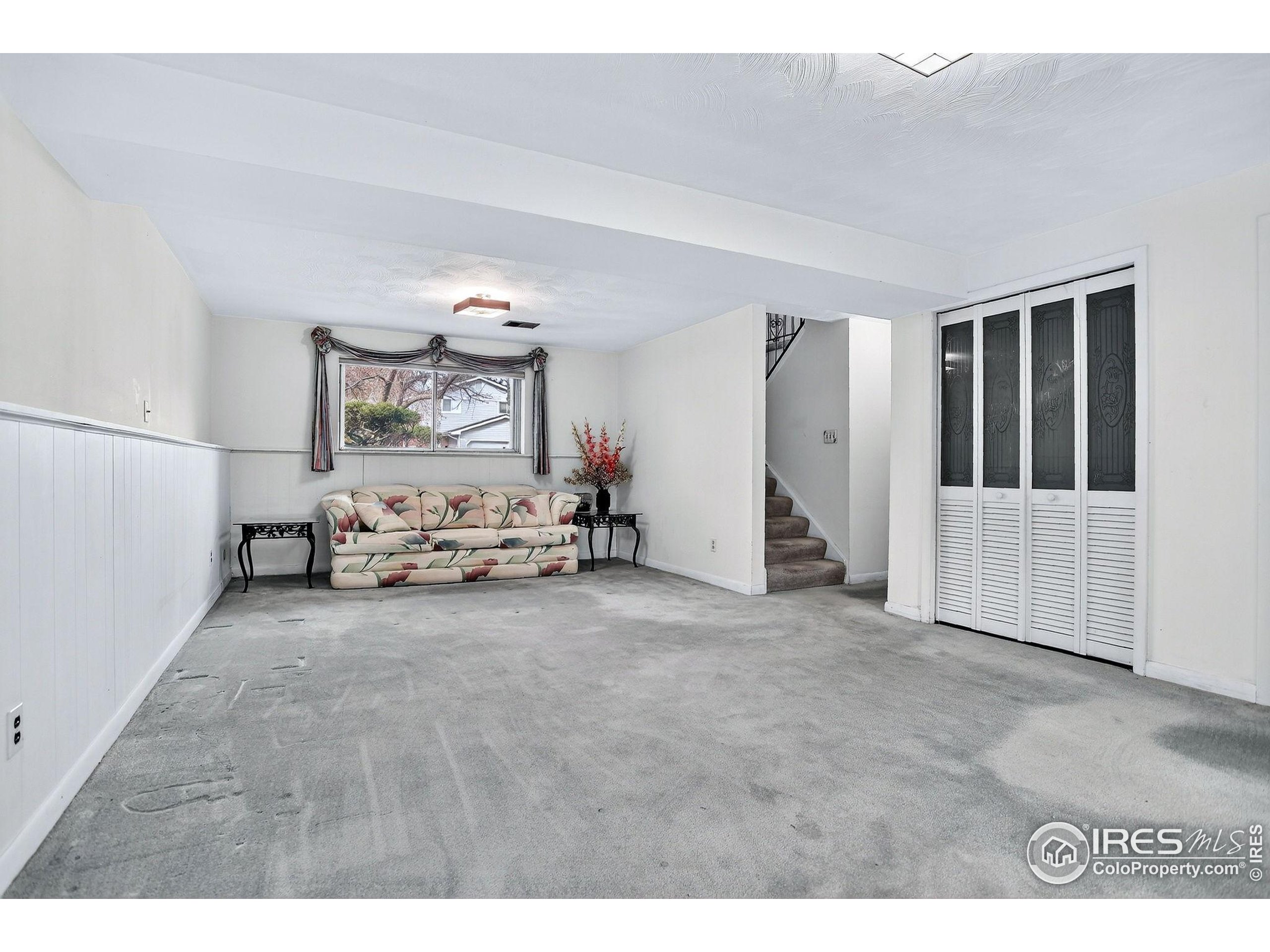 Boulder, Colorado, 80305, United States, 4 Bedrooms Bedrooms, ,1 BathroomBathrooms,Residential,For Sale,1989677