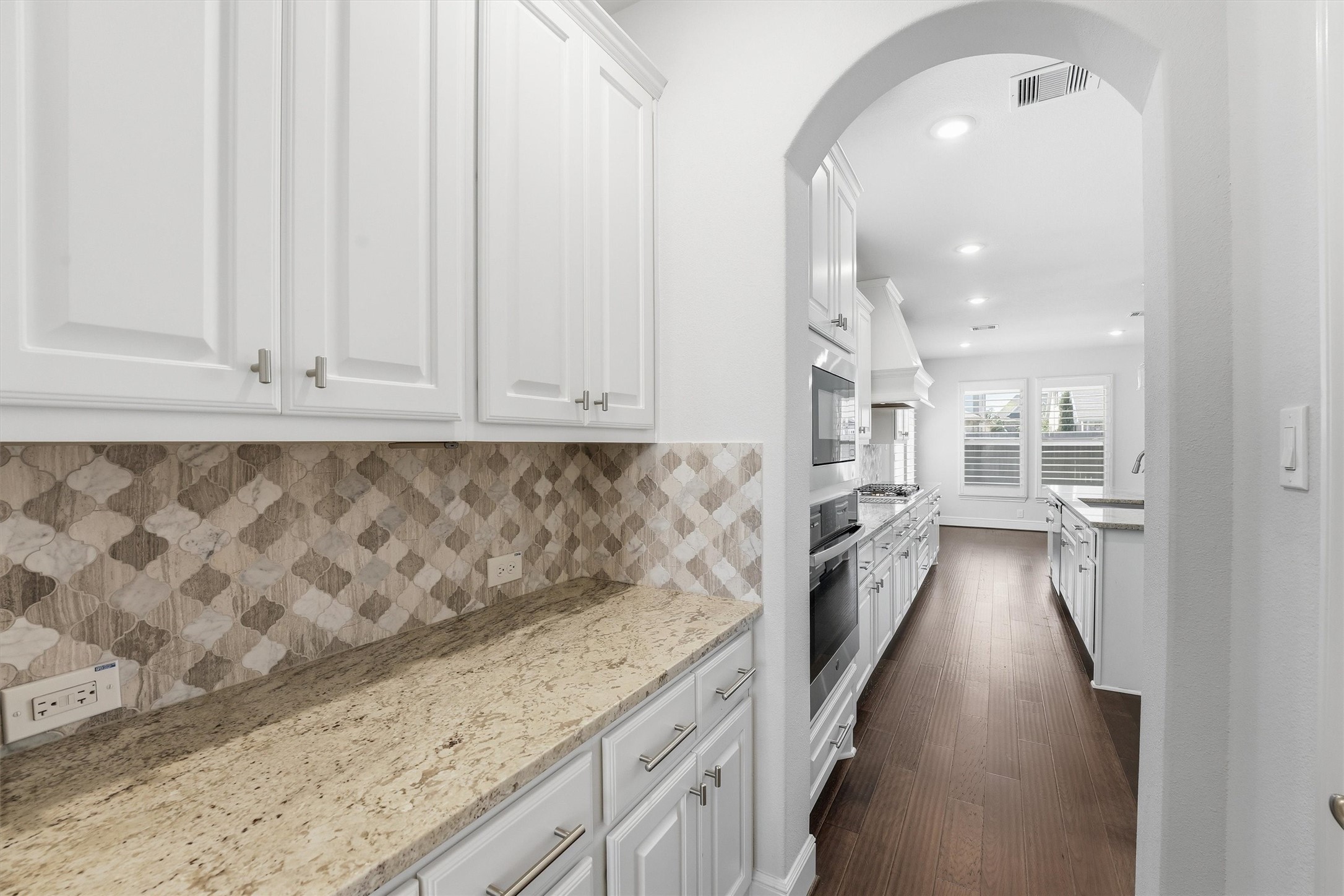  18011 Zagranski Cedar - 物件實景