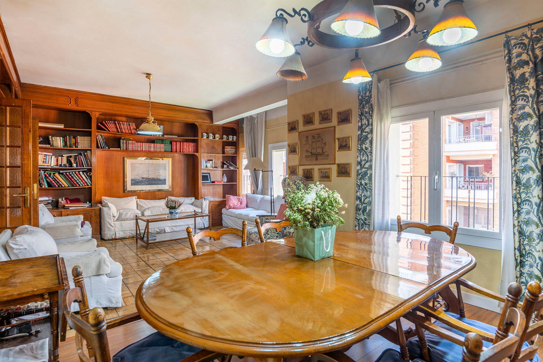  Castelló, Salamanca: An exterior gem to create your dream residence - 物件實景