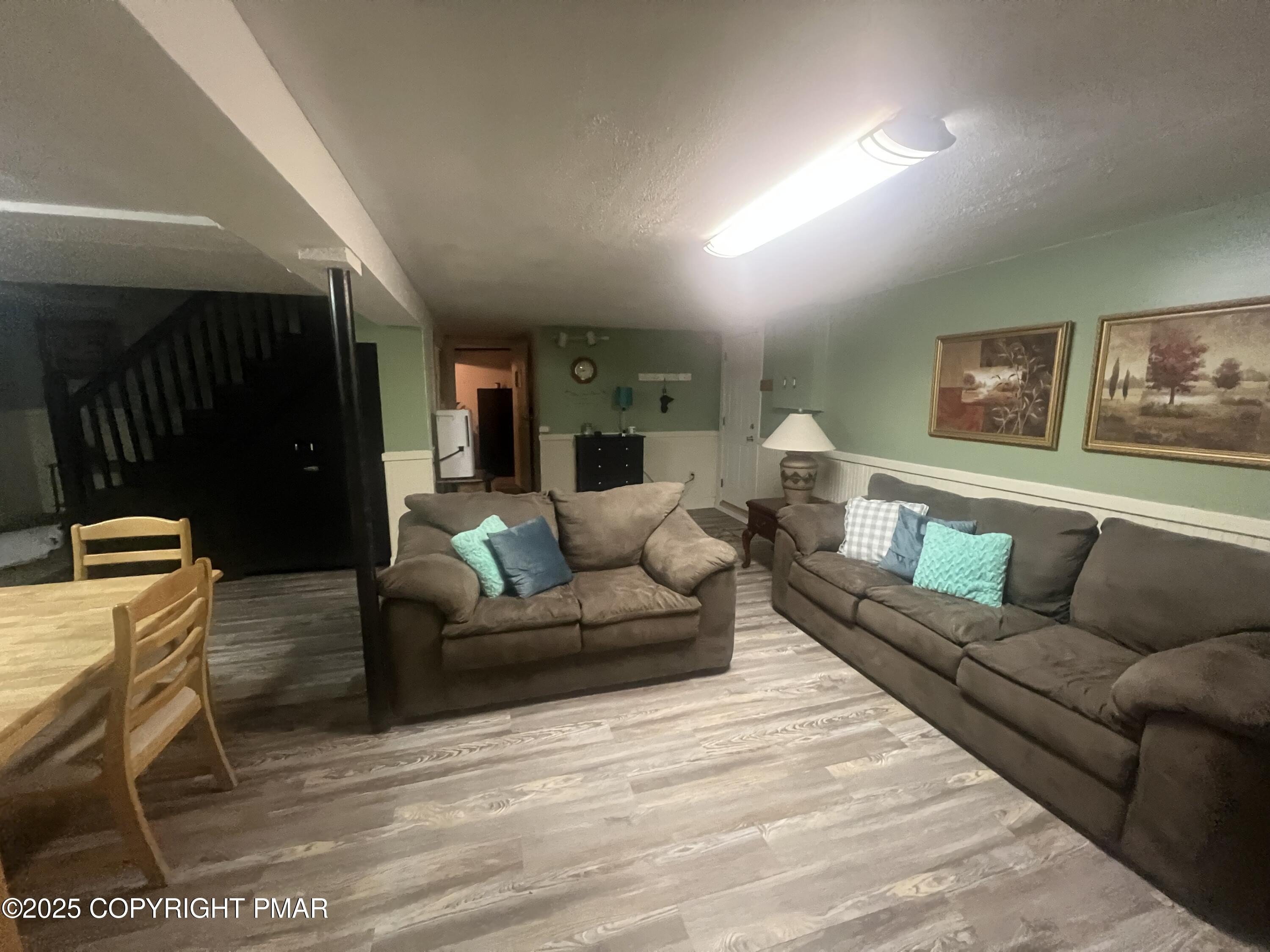 Blakeslee, Pennsylvania, 18610, United States, 4 Bedrooms Bedrooms, ,3 BathroomsBathrooms,Residential,For Sale,1982543