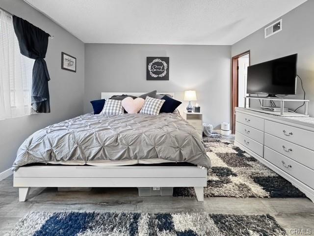 Glendale, California, 91202, United States, 2 Bedrooms Bedrooms, ,Residential,For Sale,1993886