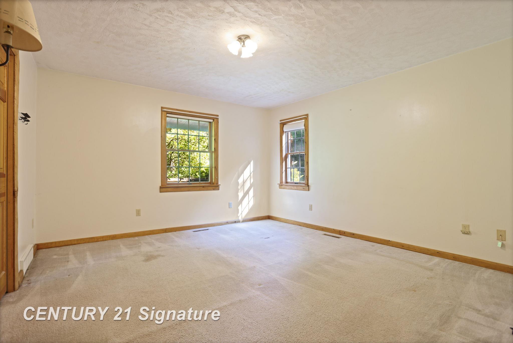 Chesaning, Michigan, 48616, United States, 4 Bedrooms Bedrooms, ,3 BathroomsBathrooms,Residential,For Sale,1980512