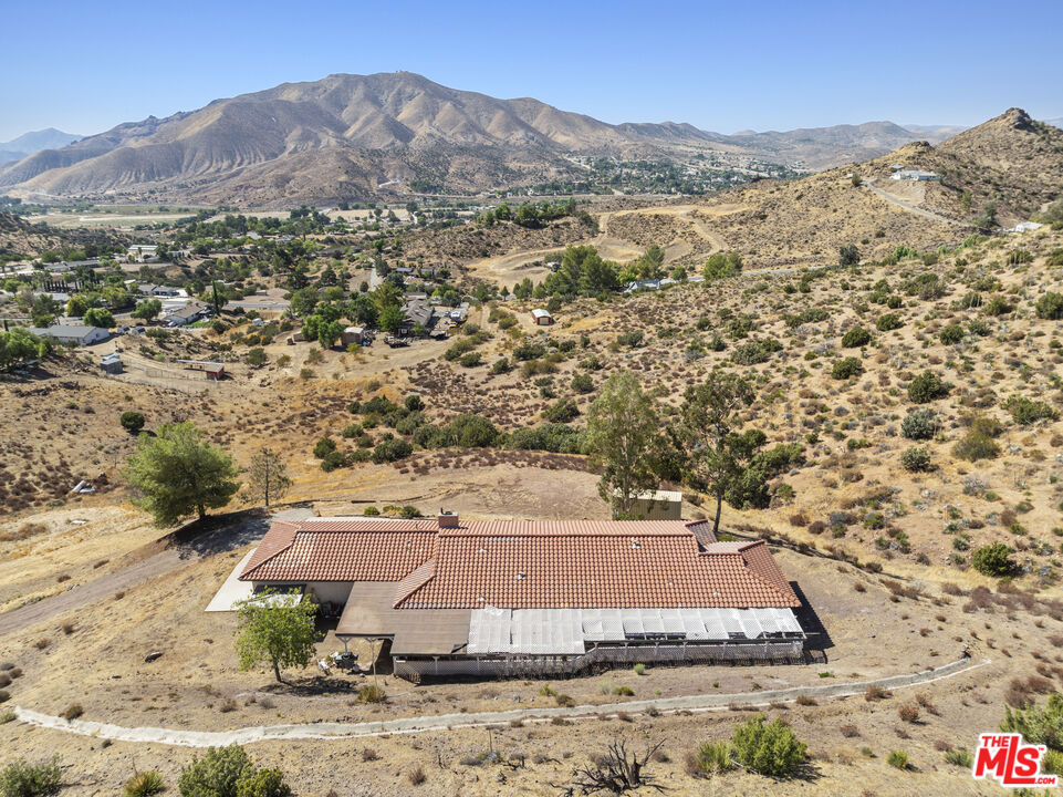 Acton, California, 93510, United States, 4 Bedrooms Bedrooms, ,3 BathroomsBathrooms,Residential,For Sale,1897411