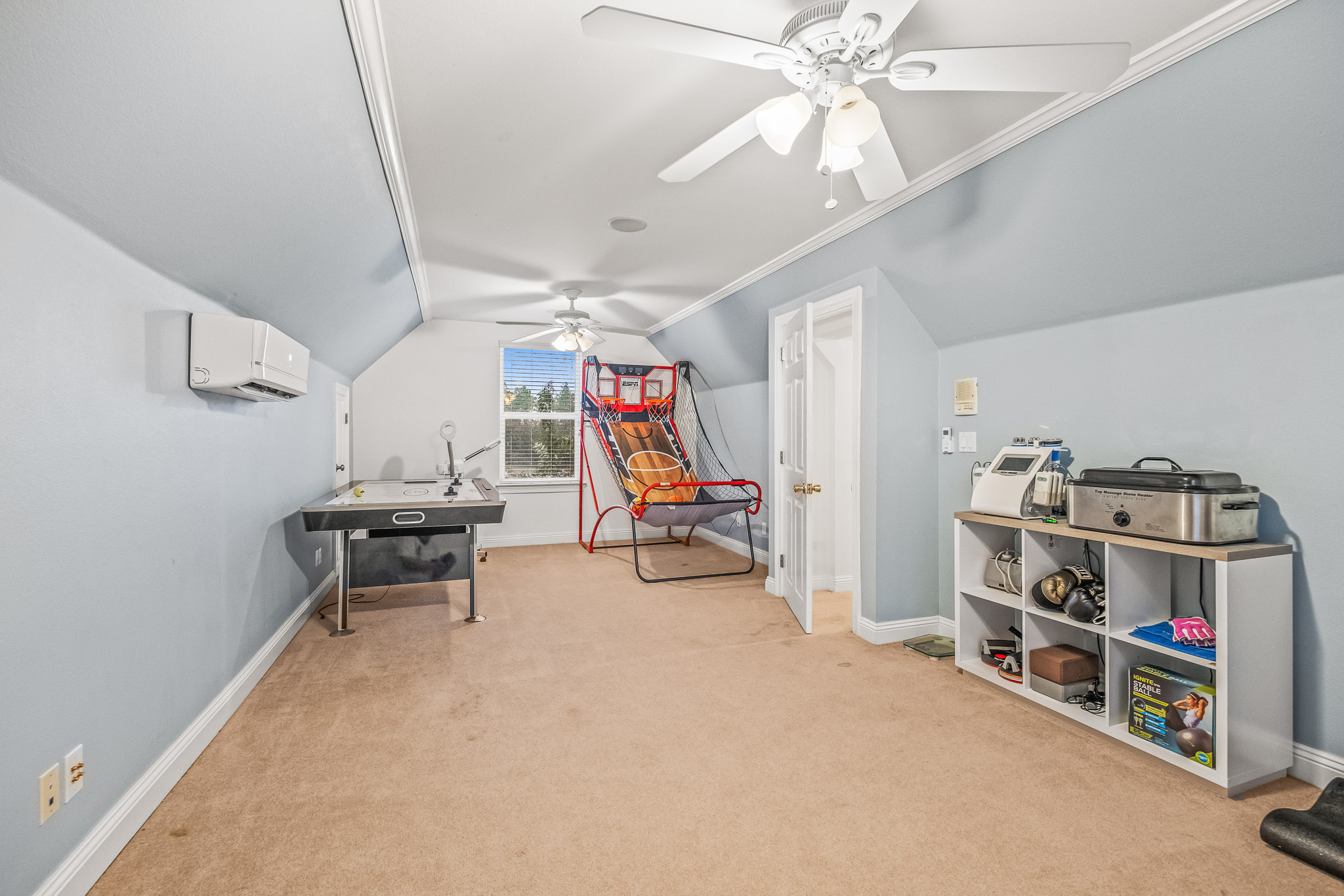 Pace, Florida, 32571, United States, 3 Bedrooms Bedrooms, ,4 BathroomsBathrooms,Residential,For Sale,1878434