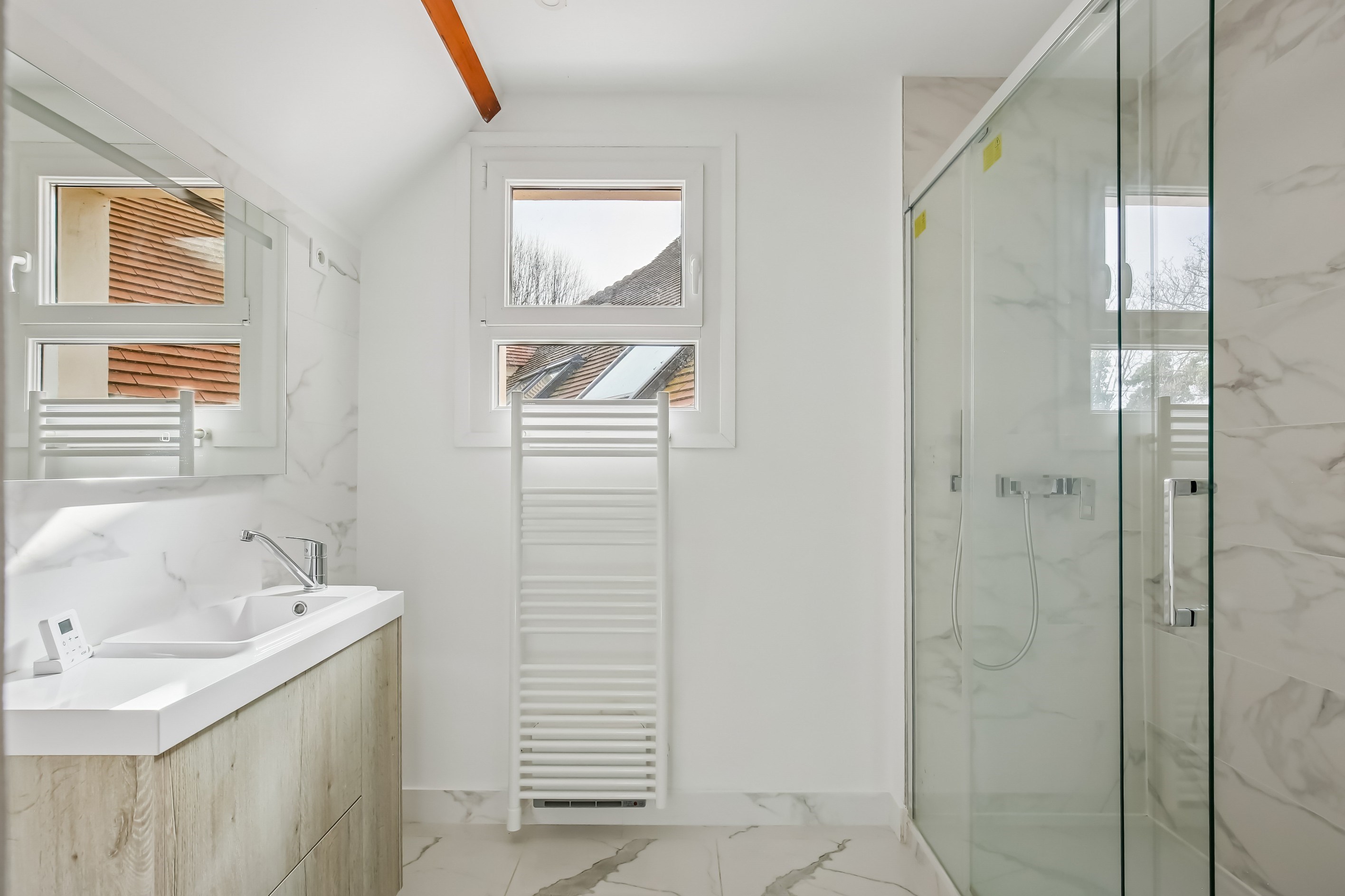  Sole Agent – Exceptional Family Home with Park and Swimming Pool Facing the Sei… - 物件實景