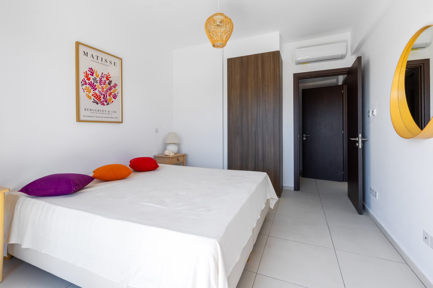  Move-In-Ready Two Bedroom Apartment in a Gated Complex, Universal, Pafos - 物件實景